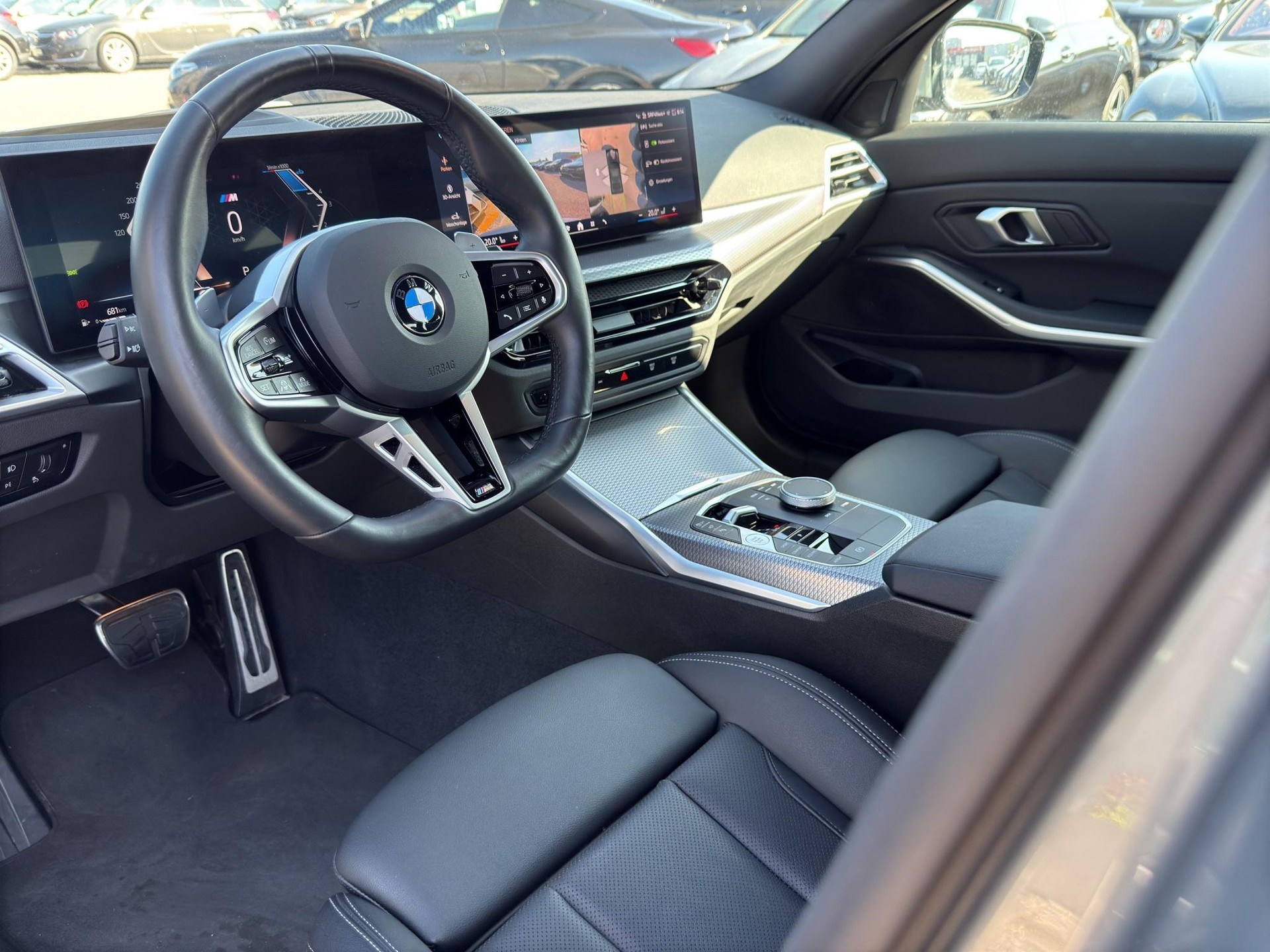 BMW 320d xDrive 48V Steptronic M Sport-image-14