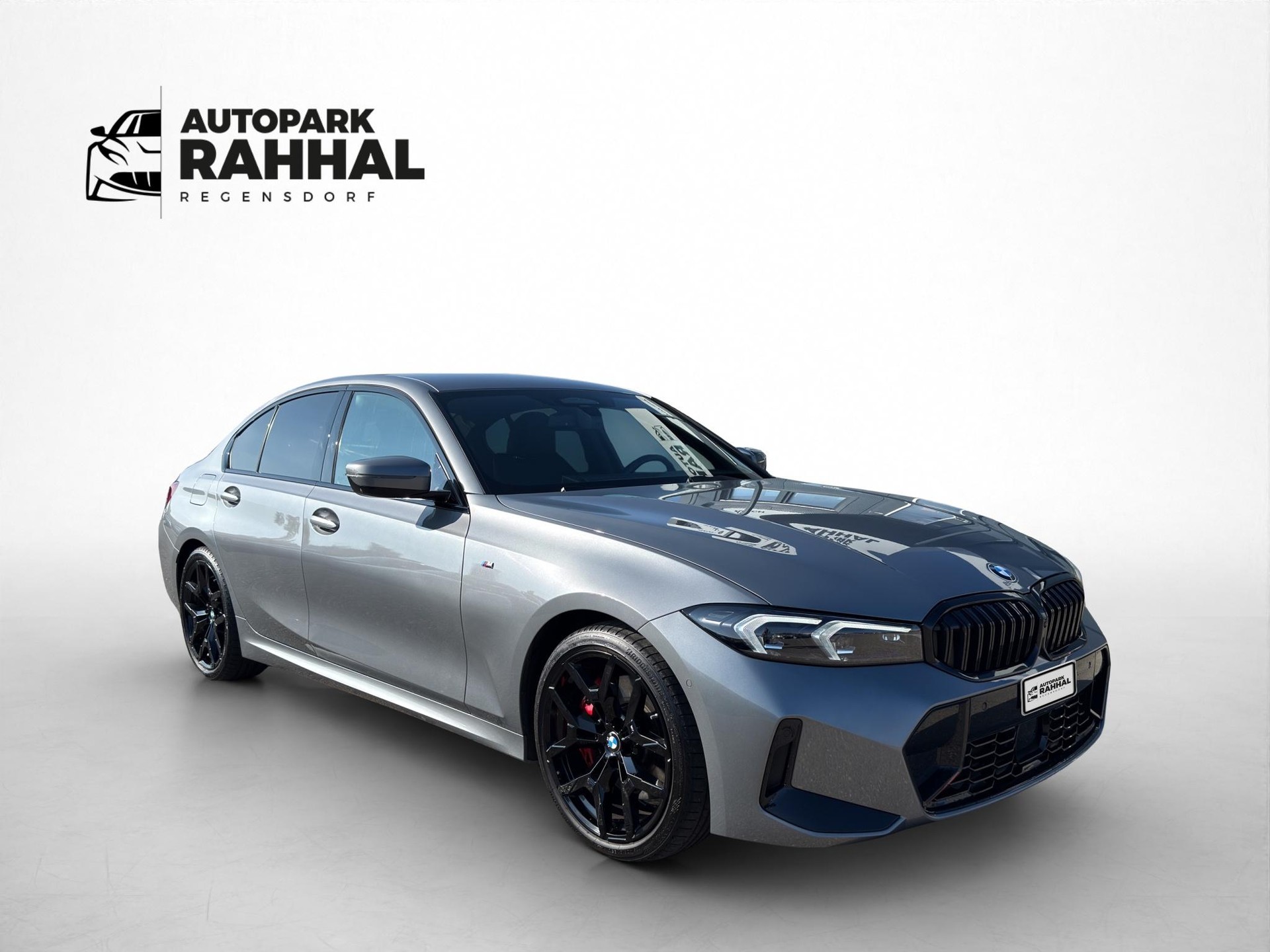 BMW 320d xDrive 48V Steptronic M Sport-showroom-element-3