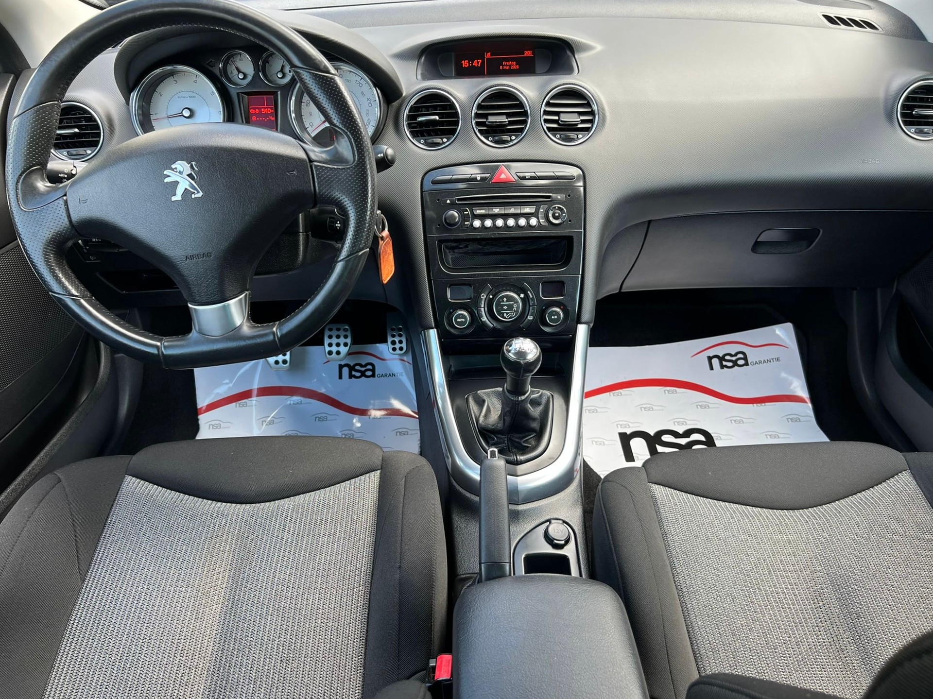PEUGEOT 308 CC 1.6 16V VTi Access-image-11