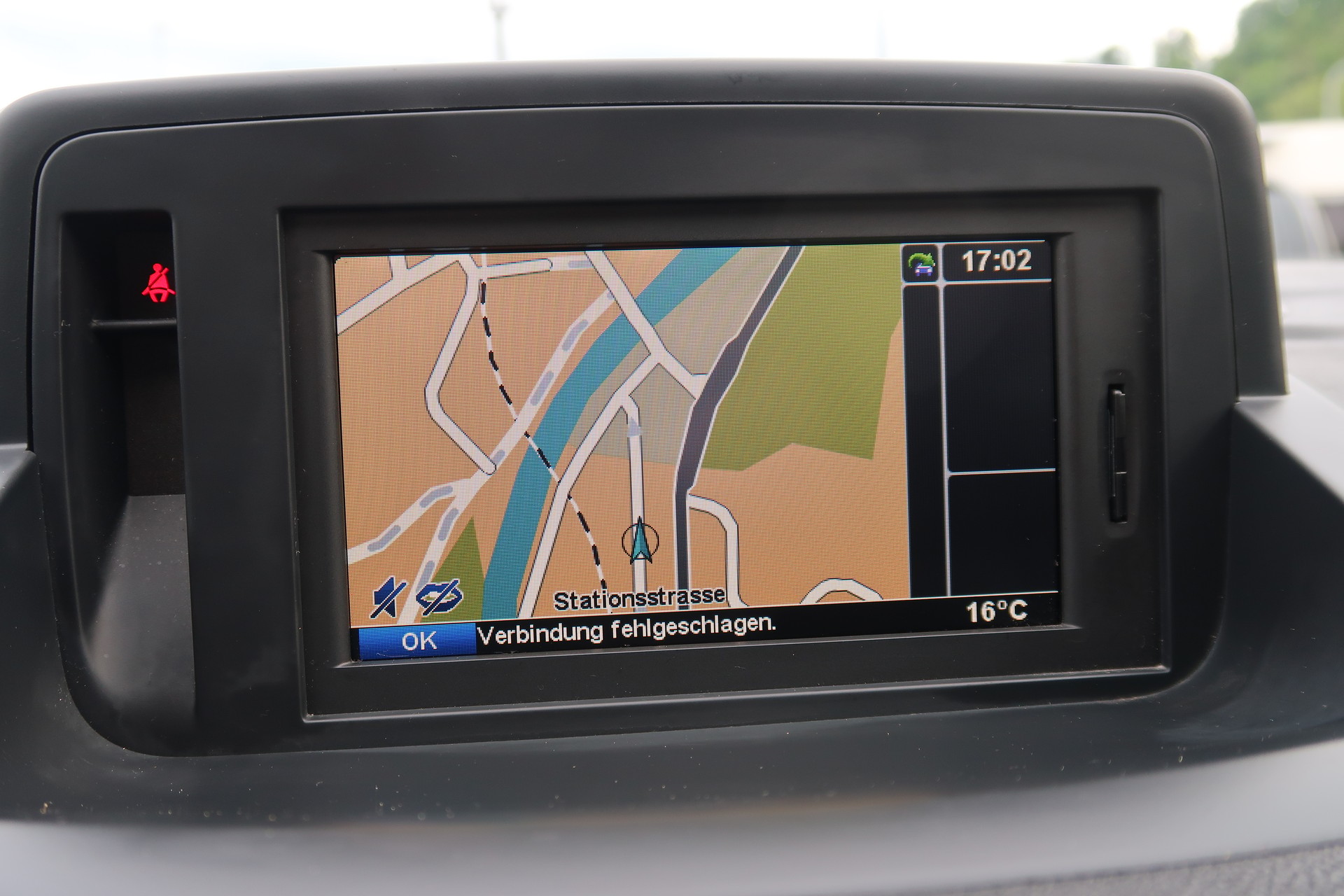 RENAULT Mégane Coupé 1.4 16V Turbo Bose-image-9