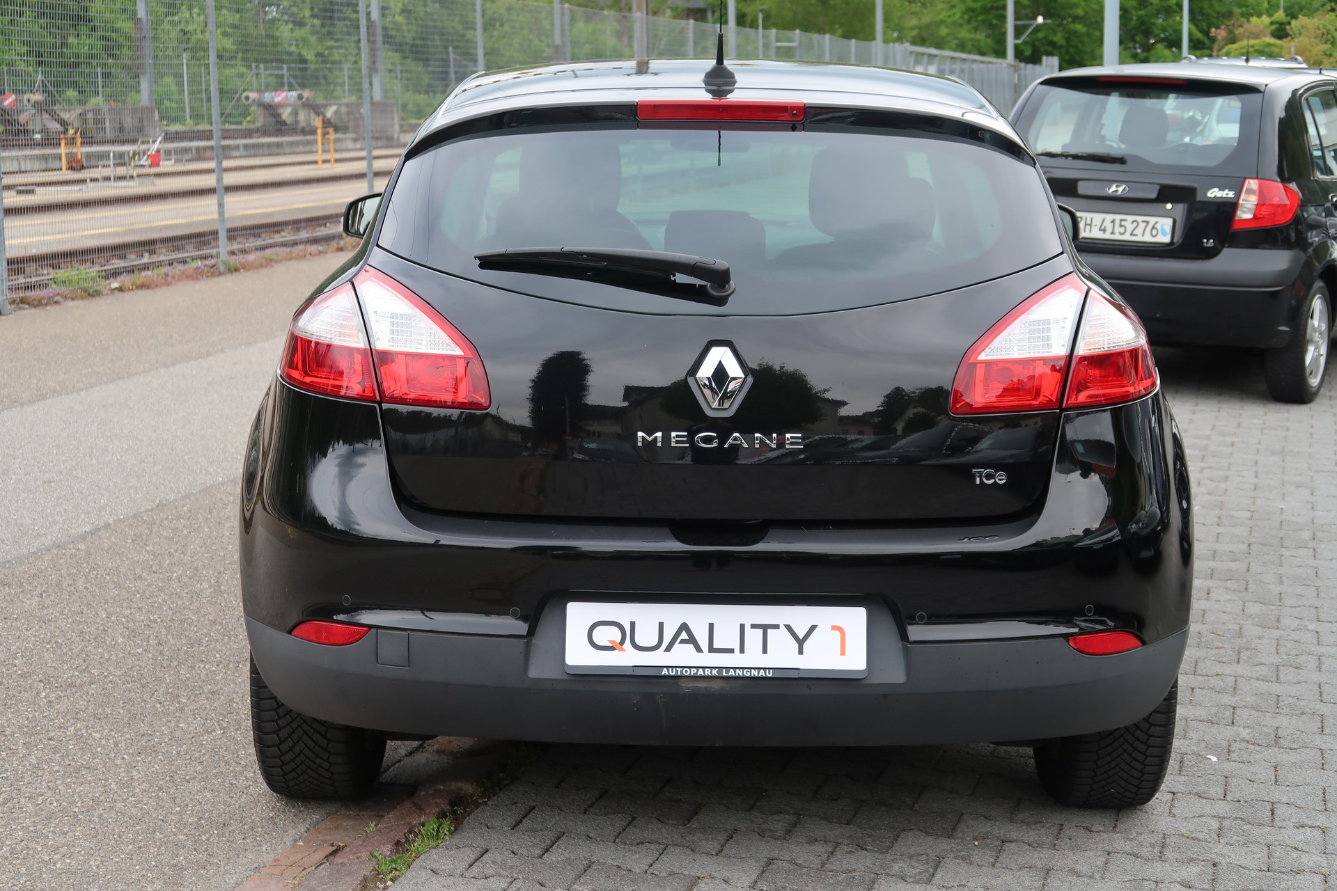RENAULT Mégane Coupé 1.4 16V Turbo Bose-image-4