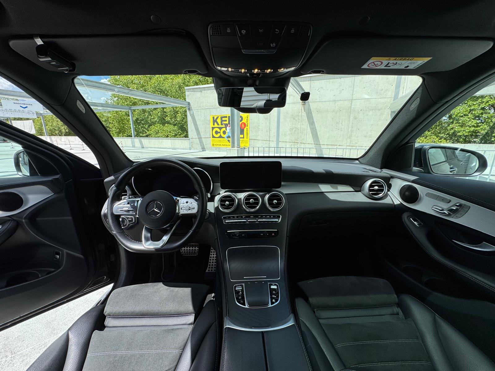 MERCEDES-BENZ GLC 220 d AMG Line 4m-image-9