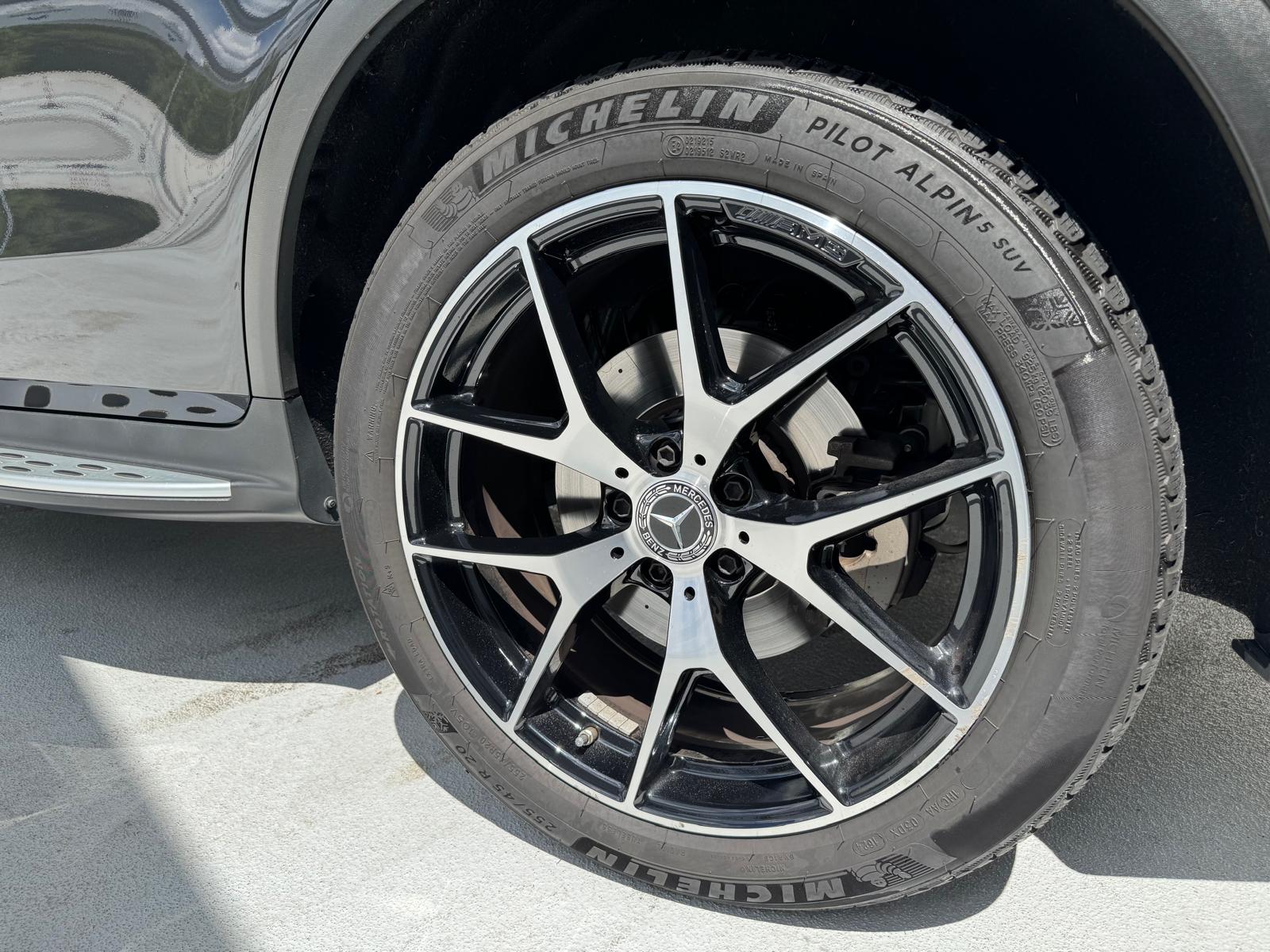 MERCEDES-BENZ GLC 220 d AMG Line 4m-image-17