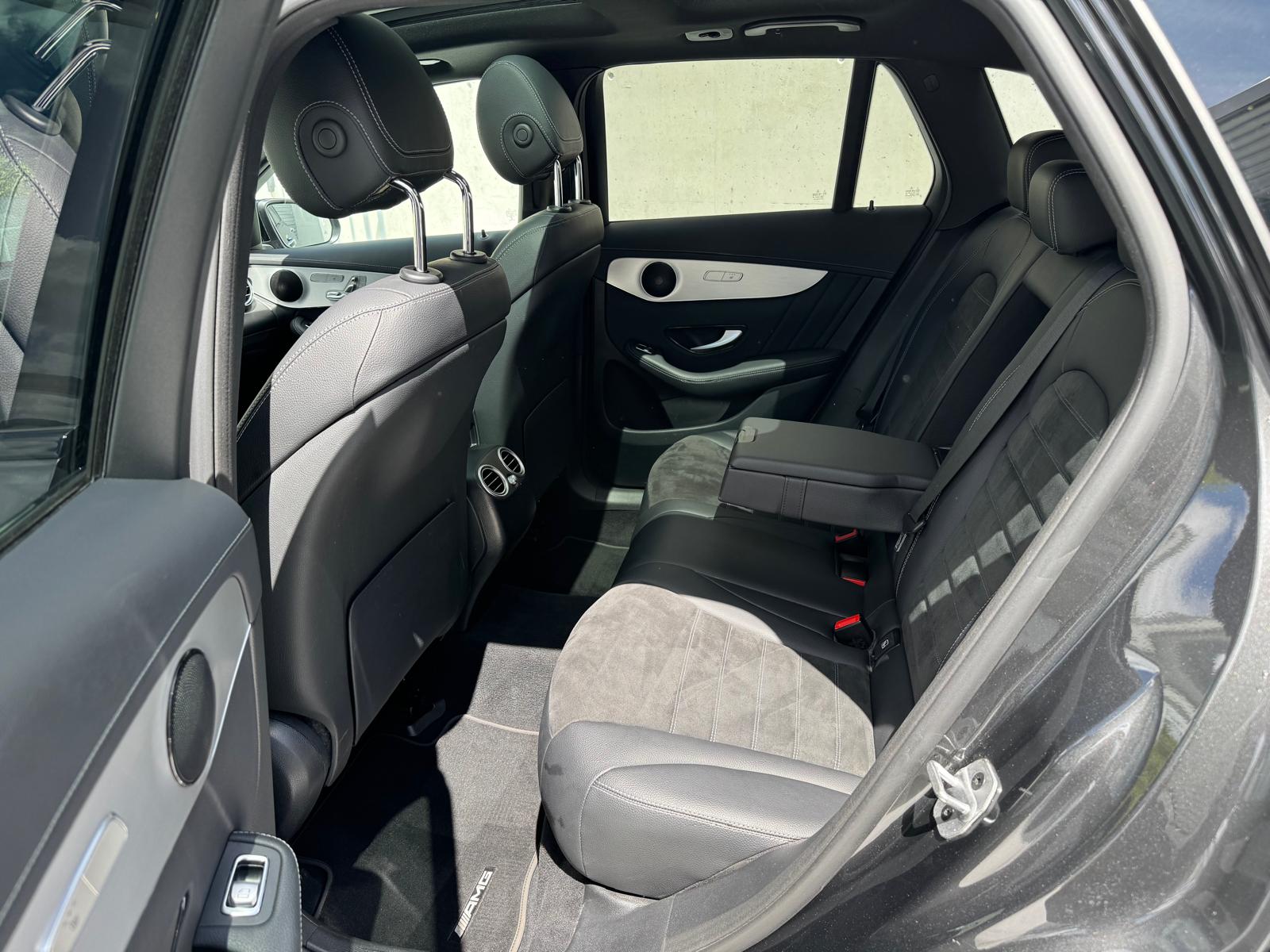 MERCEDES-BENZ GLC 220 d AMG Line 4m-image-13