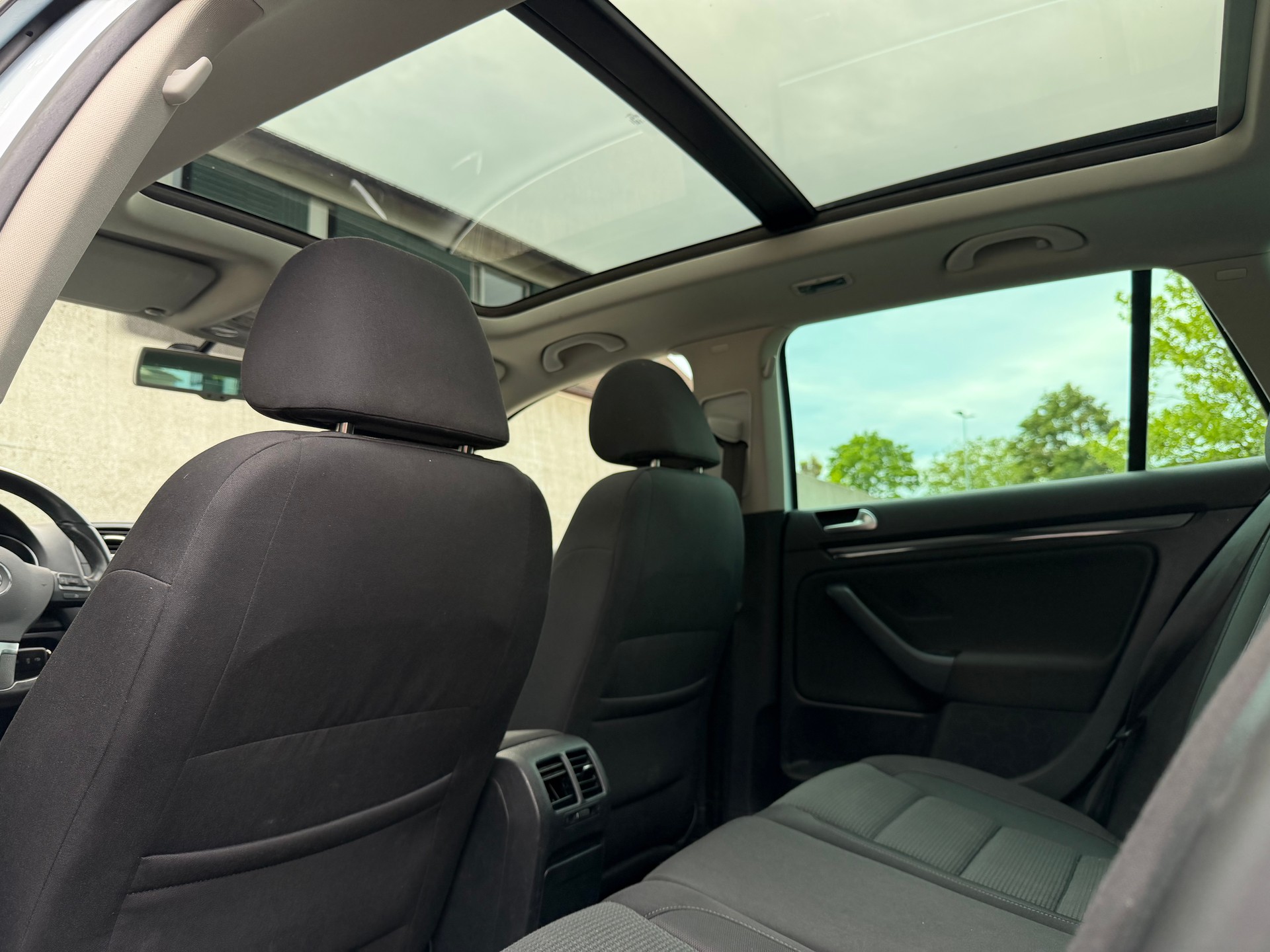 VW Golf Variant 1.4 TSI Team-image-6