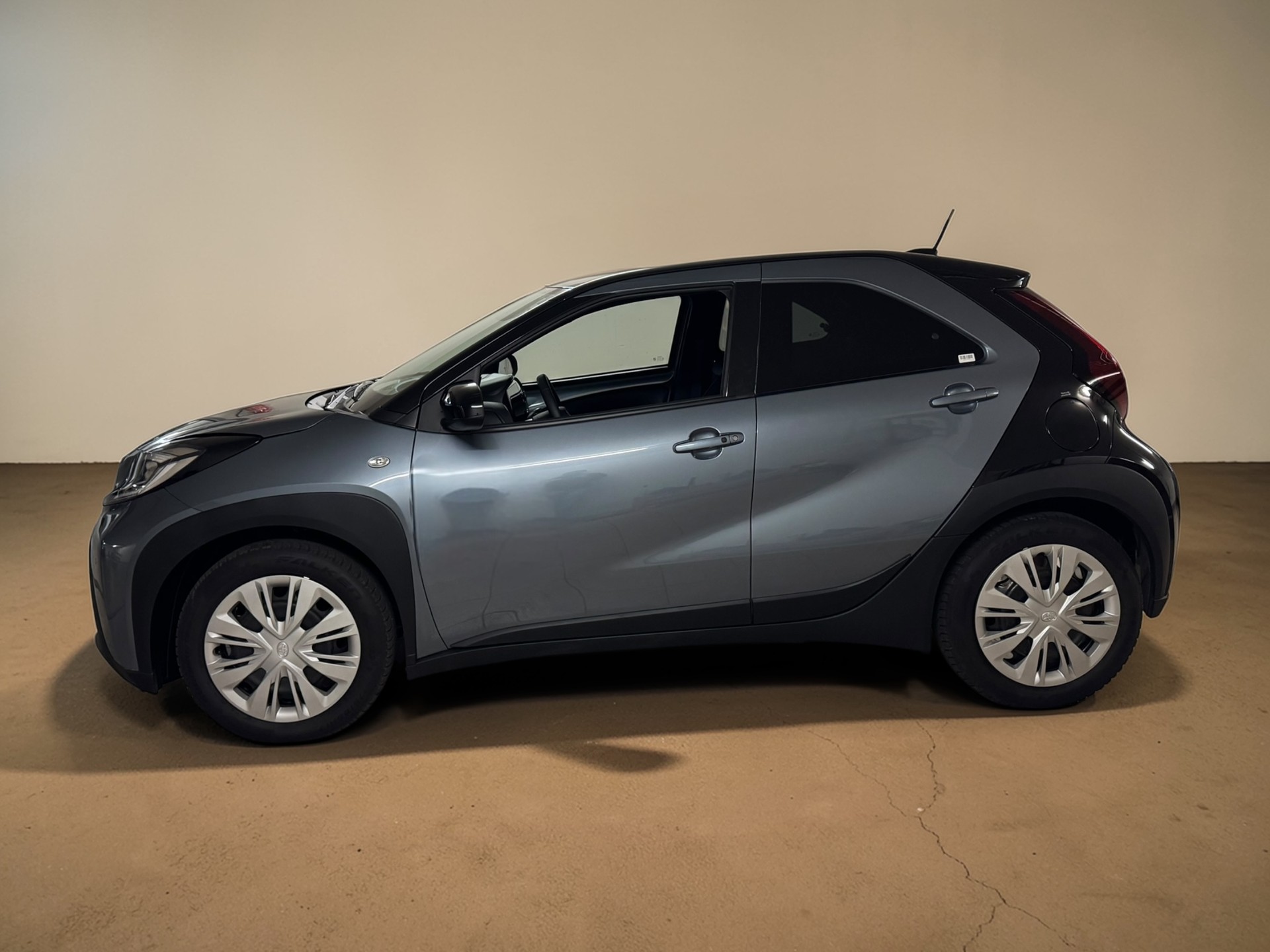 TOYOTA Aygo X 1.0 VVT-i Comfort CVT-image-7