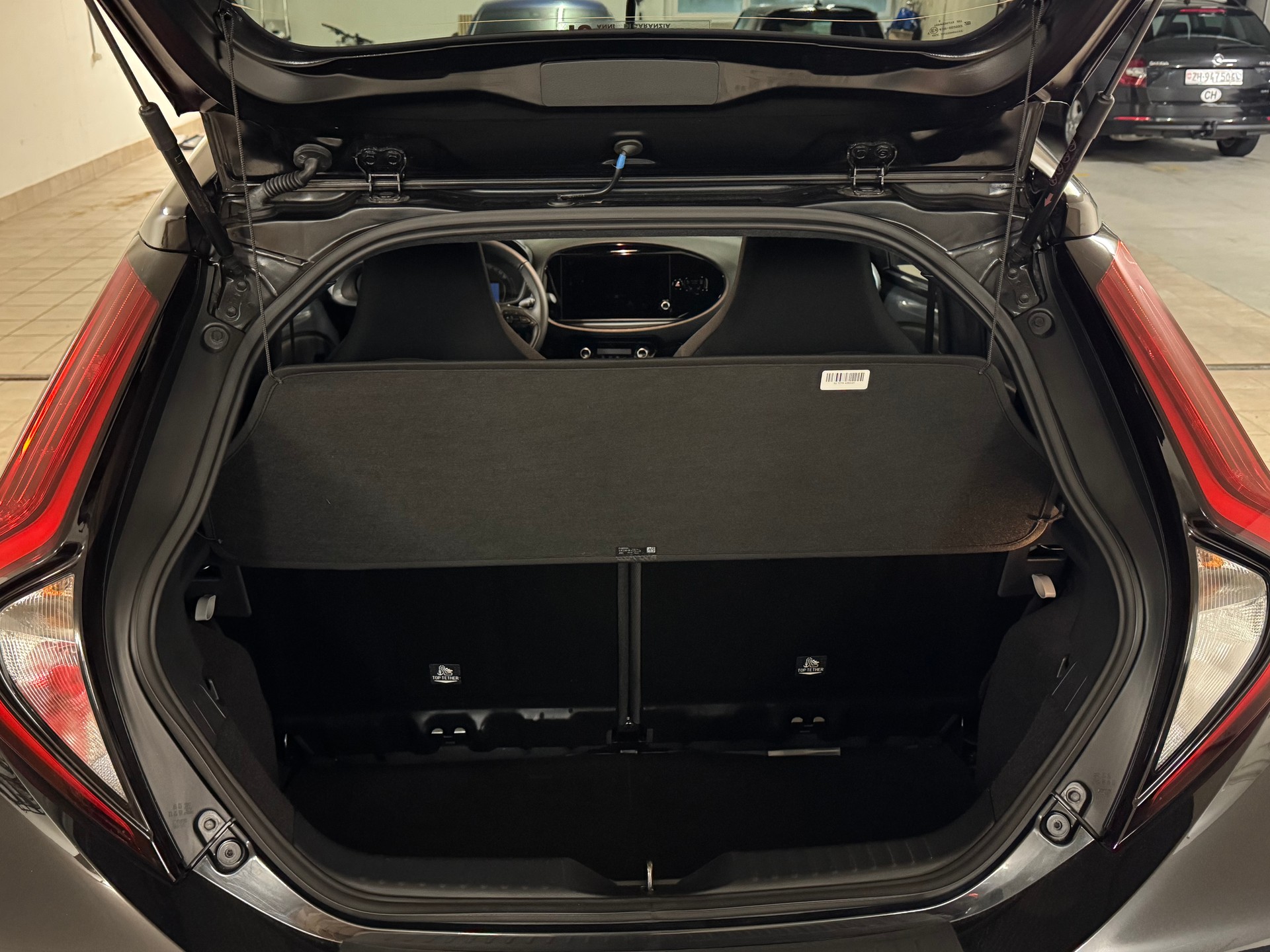 TOYOTA Aygo X 1.0 VVT-i Comfort CVT-image-12