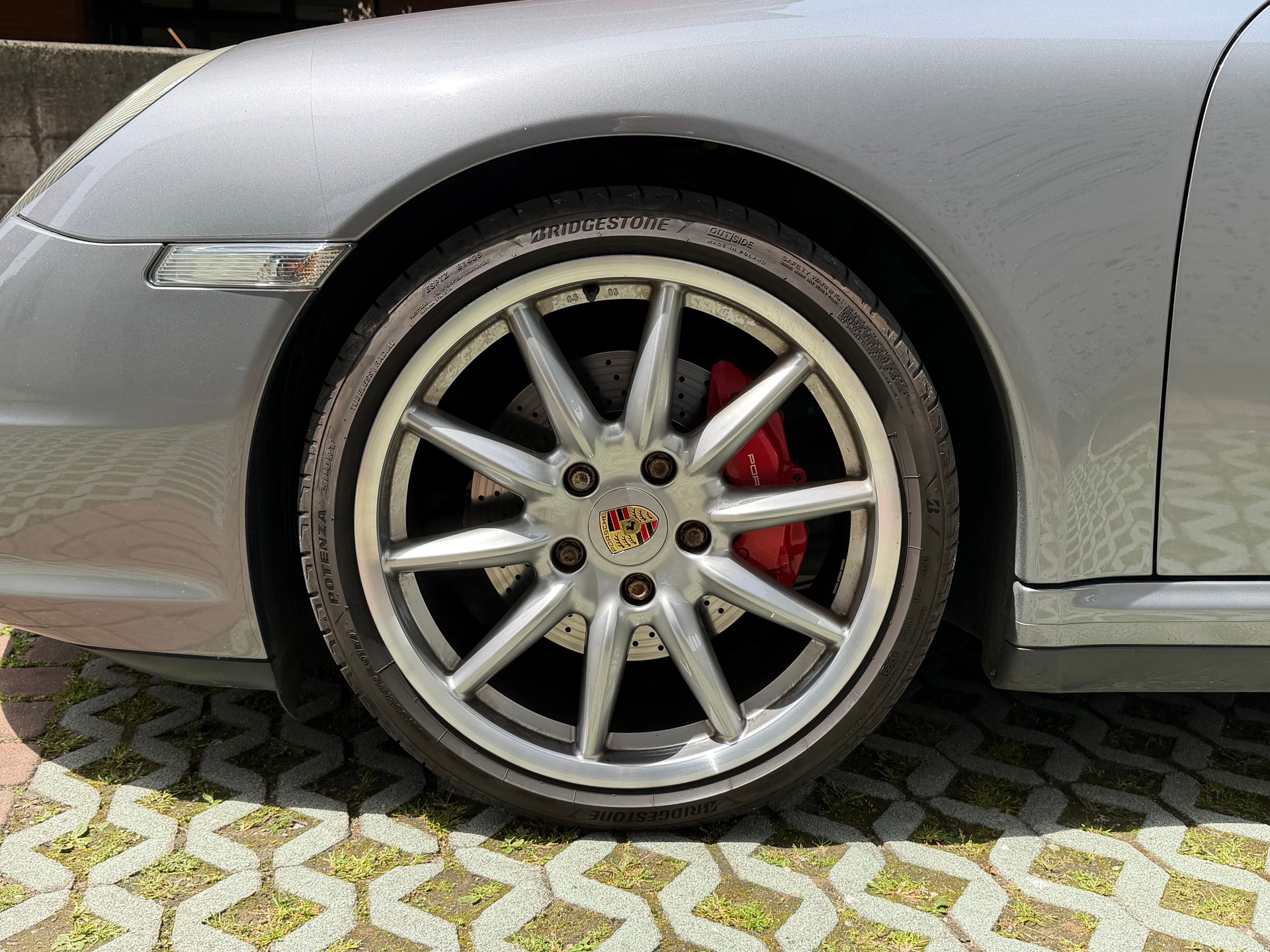 PORSCHE 911 Cabrio Carrera 4S-image-7