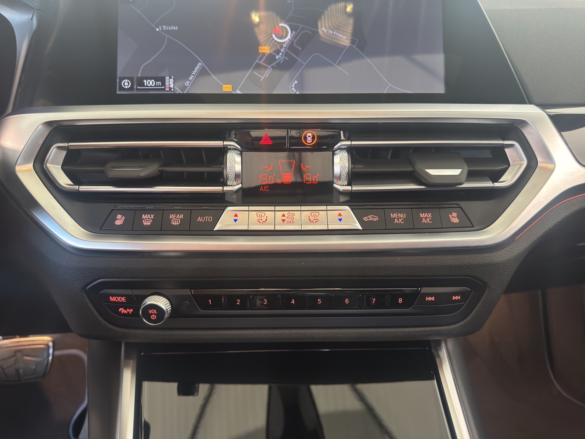 BMW M3 Competition M xDrive-image-14