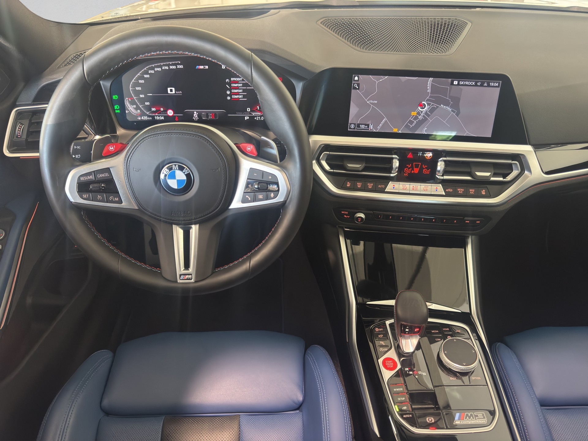 BMW M3 Competition M xDrive-image-9