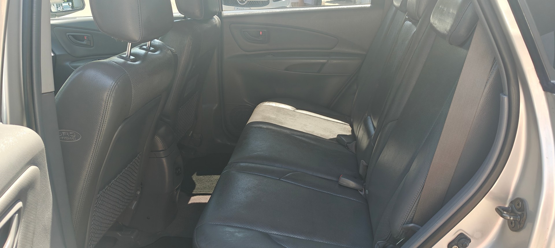 HYUNDAI Tucson 2.7 V6 GLS 4WD-image-13
