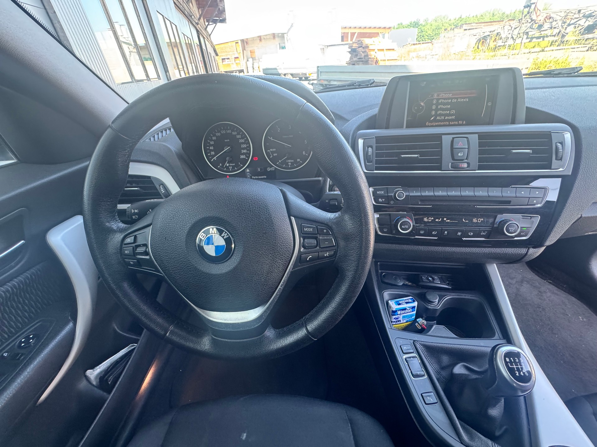 BMW 116d-image-8