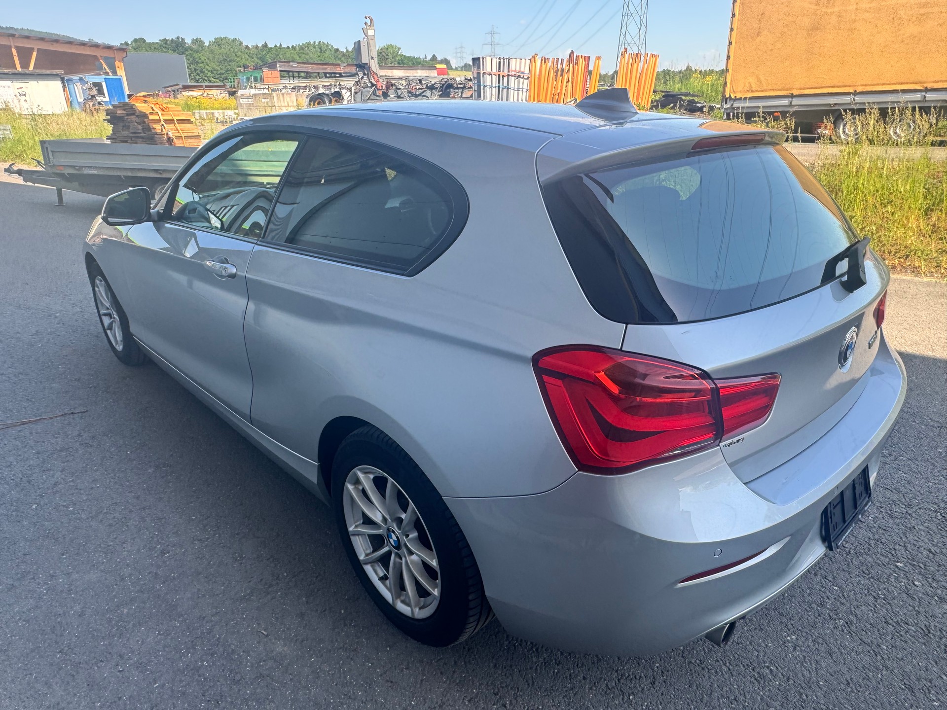 BMW 116d-image-2