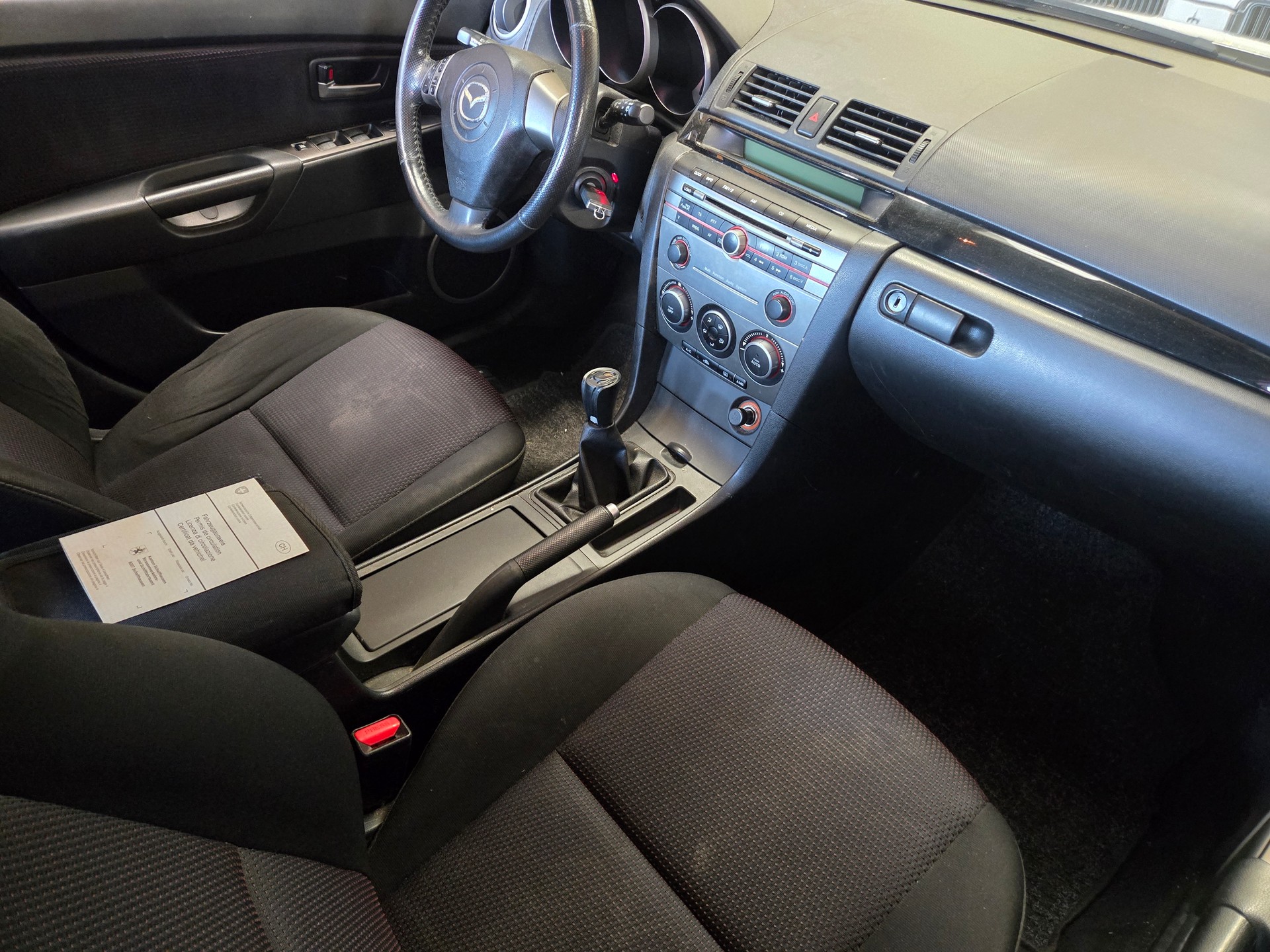 MAZDA 3 1.6 16V Confort-image-3