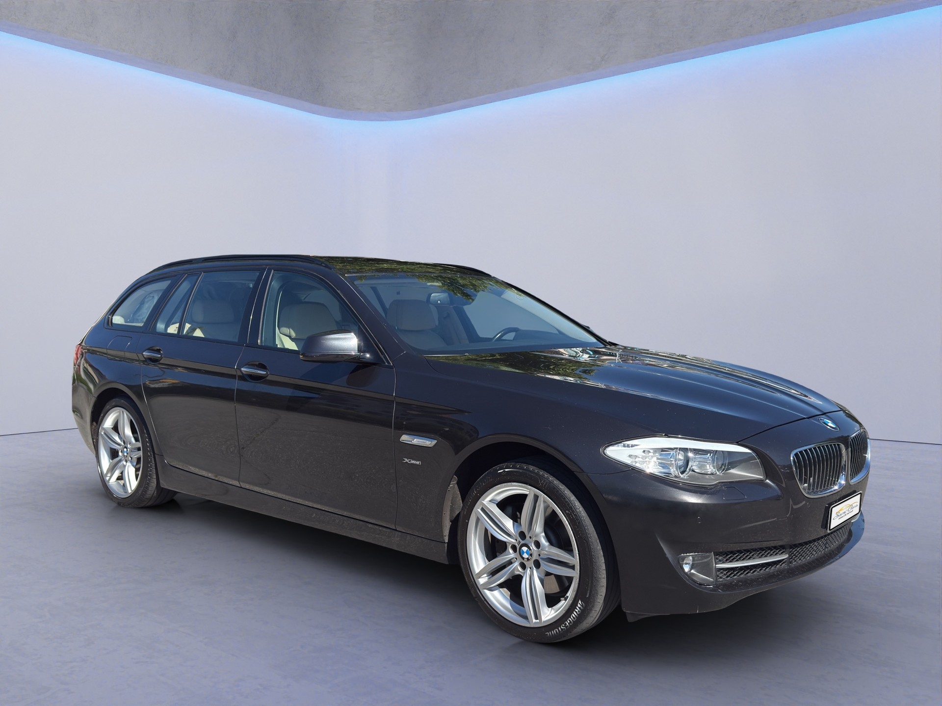BMW 528i xDrive Touring Steptronic-image-6