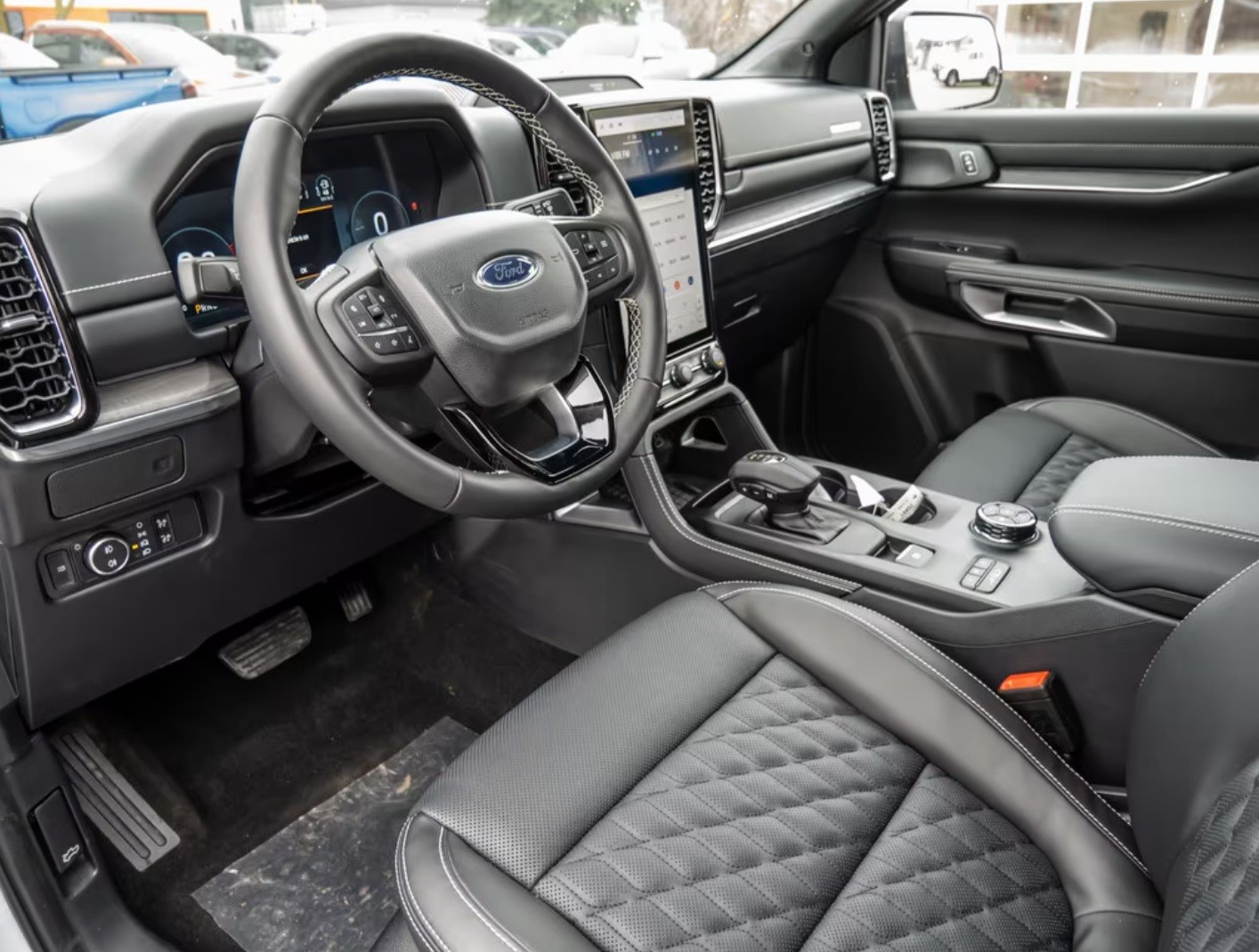 FORD Ranger Platinum 3.0 DoKa-image-9