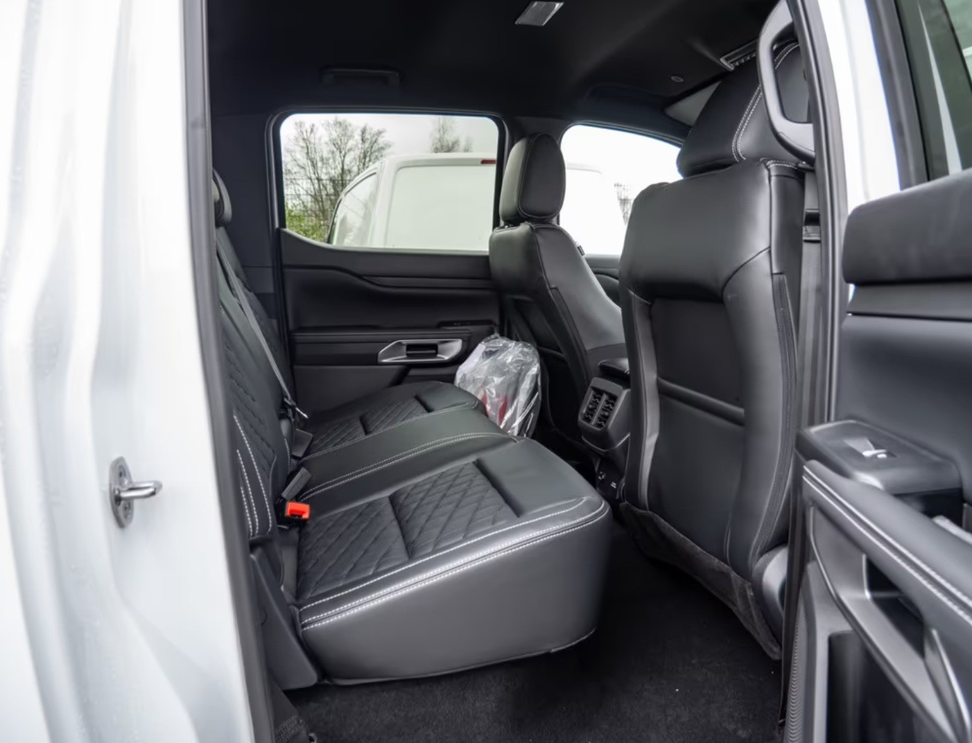FORD Ranger Platinum 3.0 DoKa-image-8