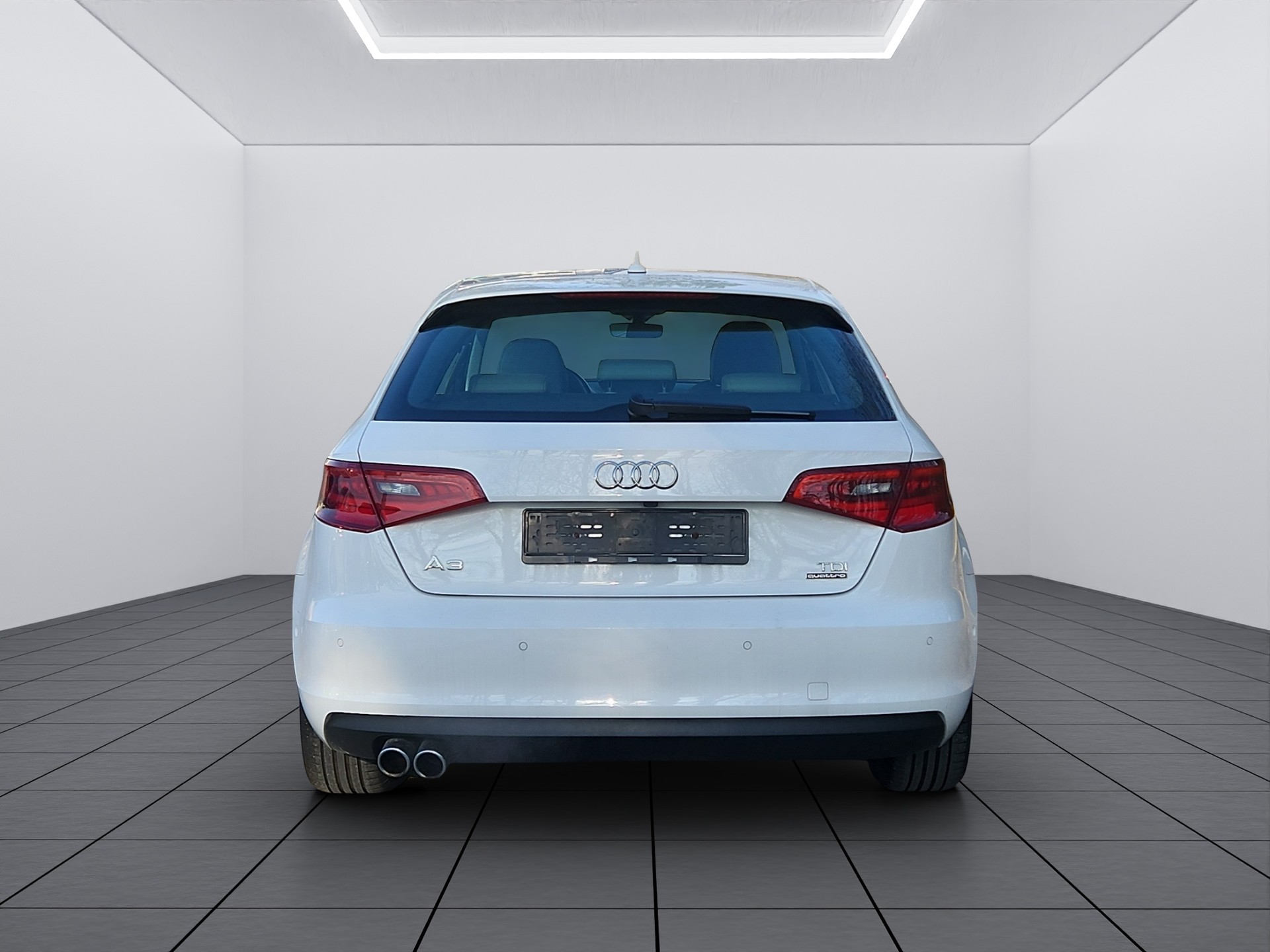 AUDI A3 Sportback 2.0 TDI Attraction quattro S-tronic-image-4