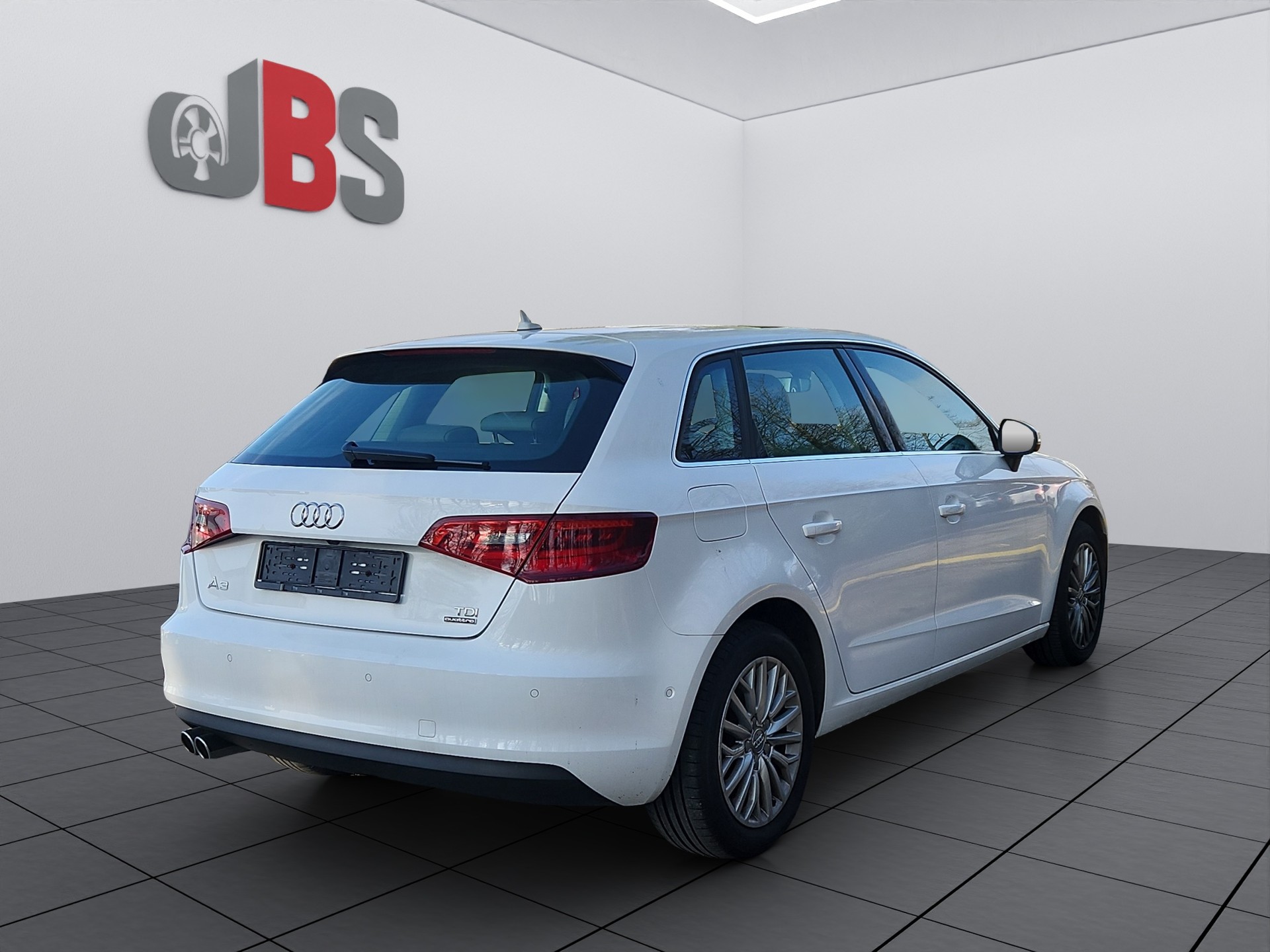 AUDI A3 Sportback 2.0 TDI Attraction quattro S-tronic-image-5
