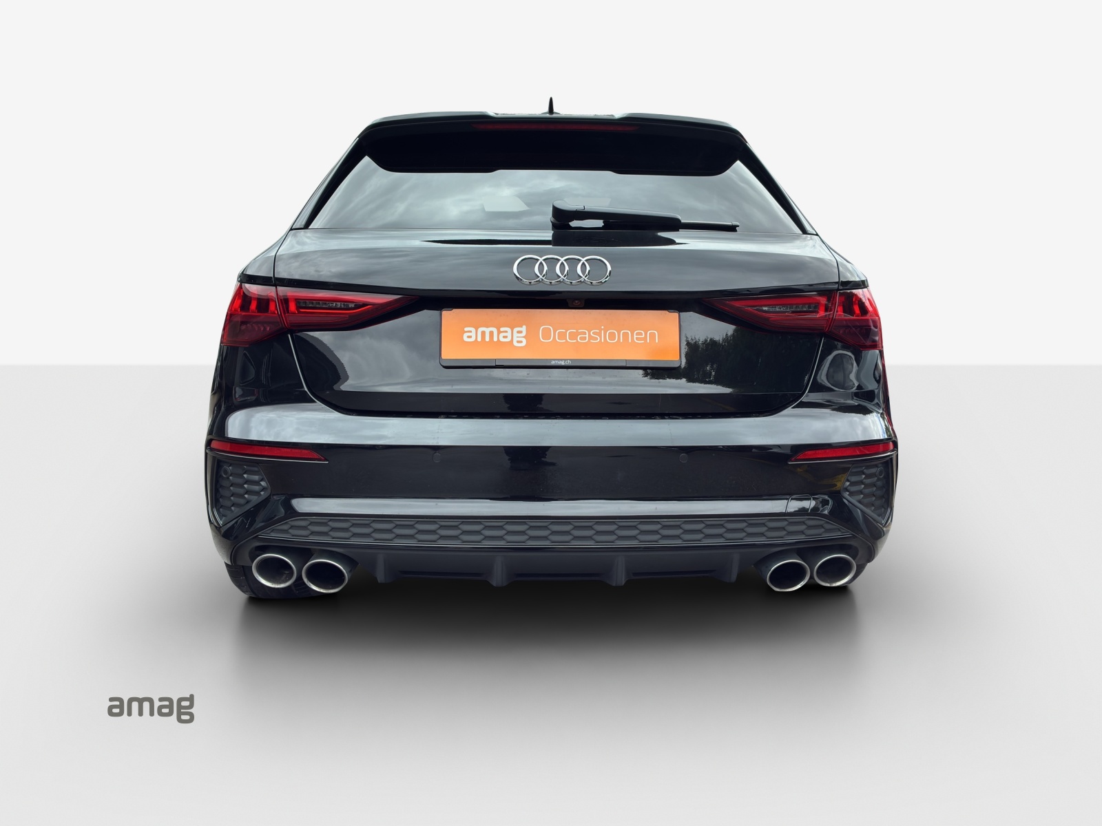 AUDI S3 Sportback 2.0 TFSI quattro S-tronic-showroom-element-3