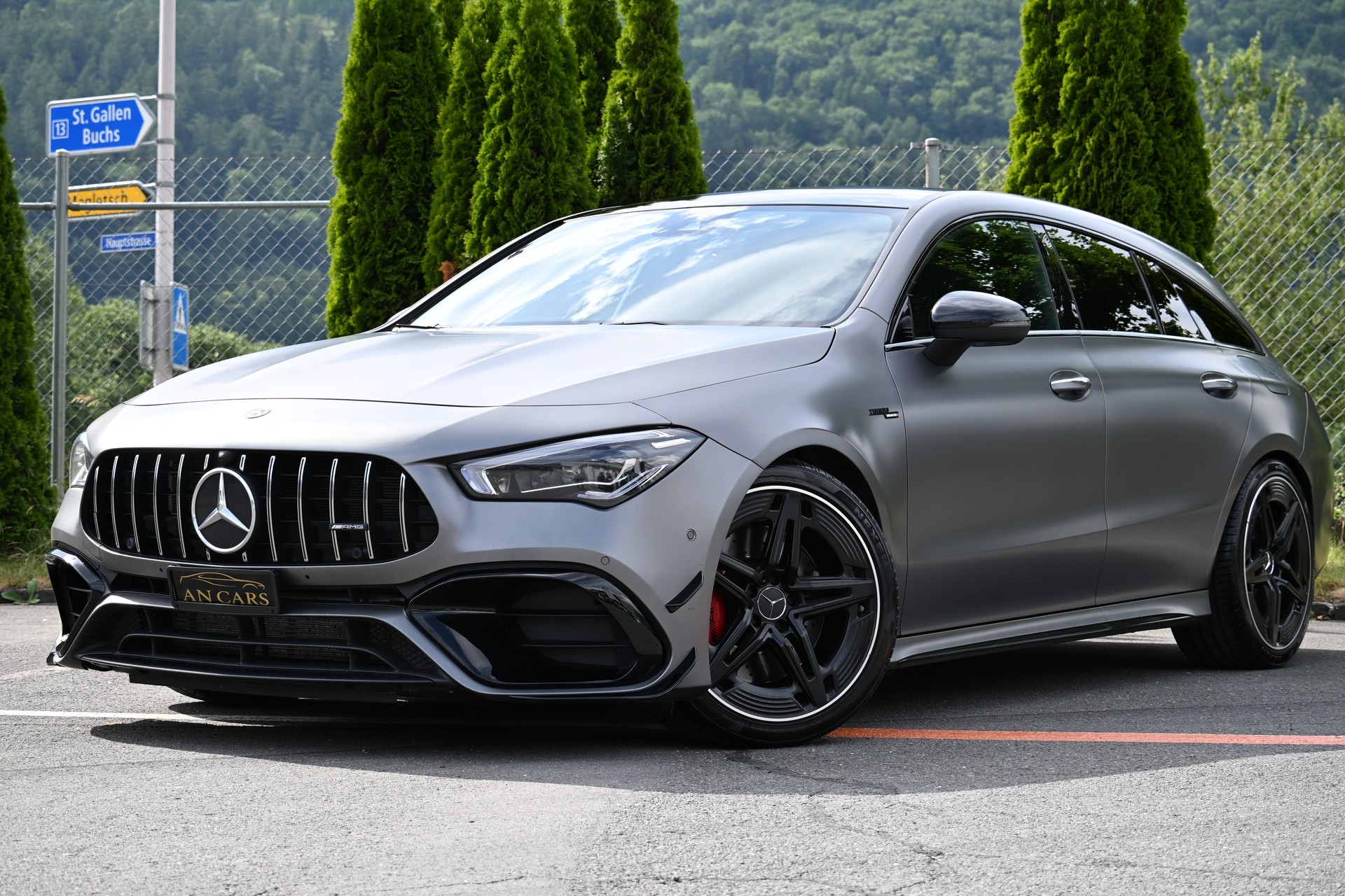 MERCEDES-BENZ CLA Shooting Brake 45 S AMG 4Matic+ 8G-DCT-image-2