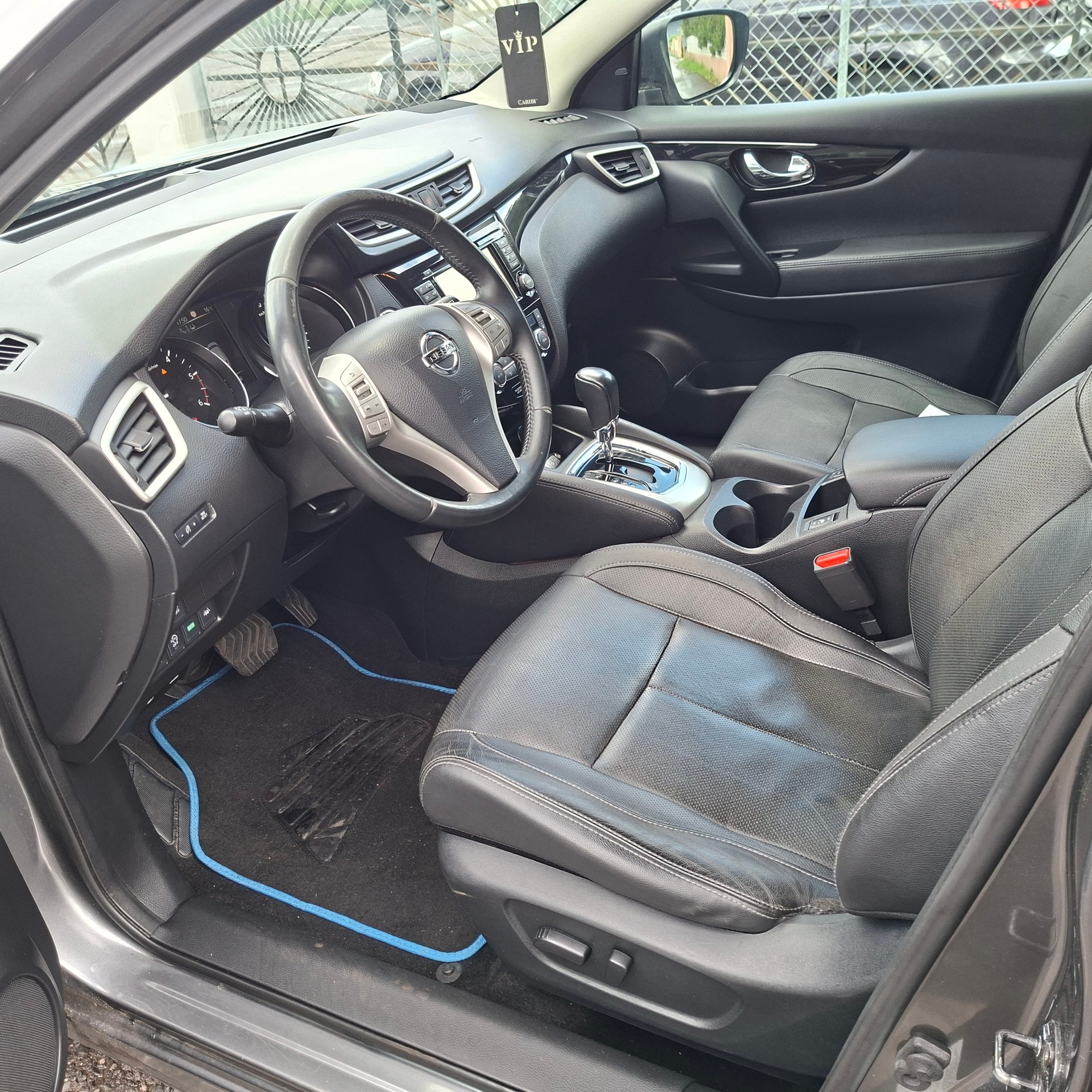 NISSAN Qashqai 1.6 dCi 360° Xtronic CVT-image-9