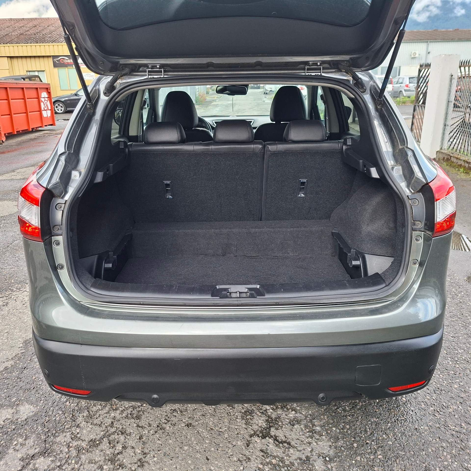 NISSAN Qashqai 1.6 dCi 360° Xtronic CVT-image-13