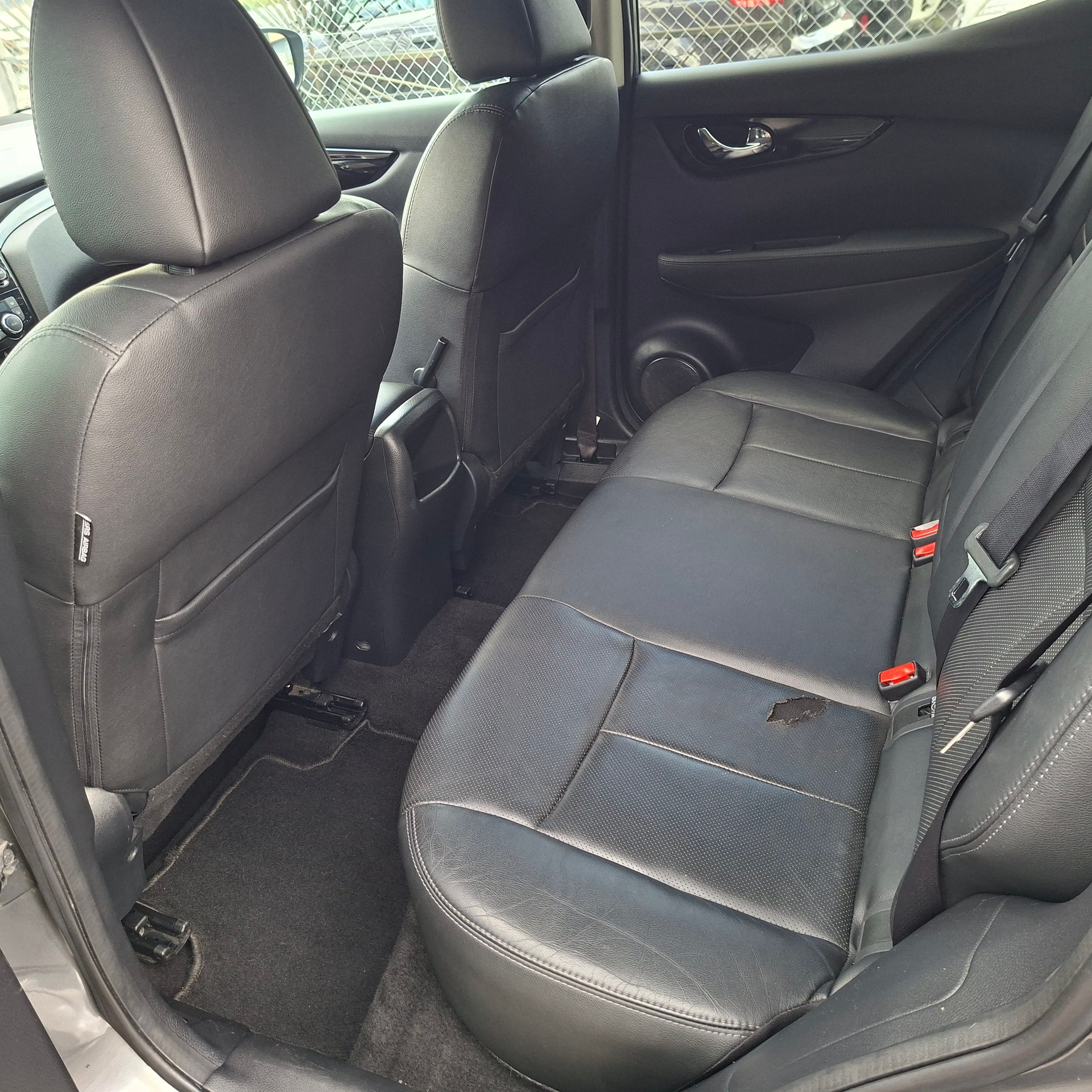 NISSAN Qashqai 1.6 dCi 360° Xtronic CVT-image-10