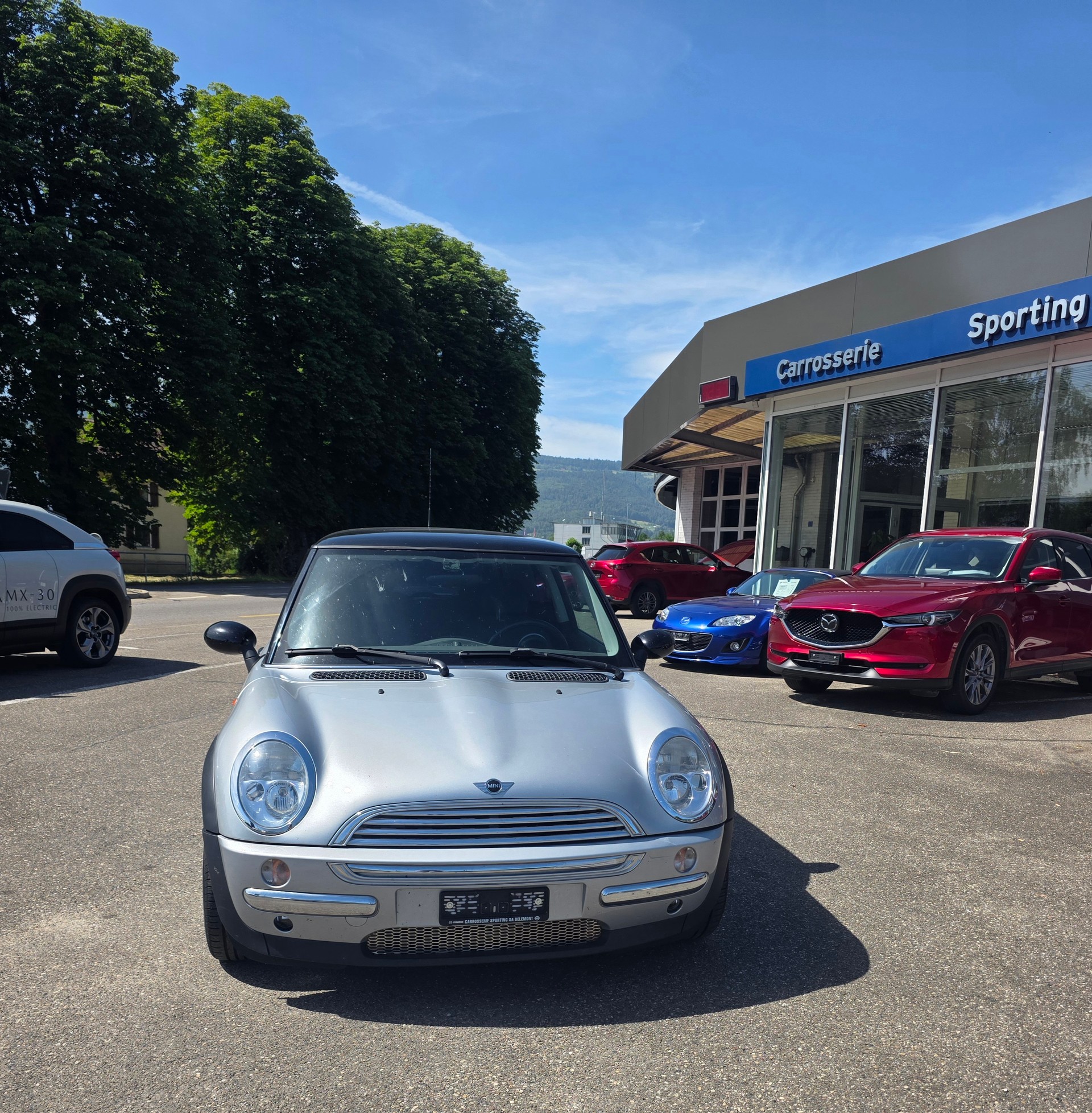 MINI Cooper-image-2