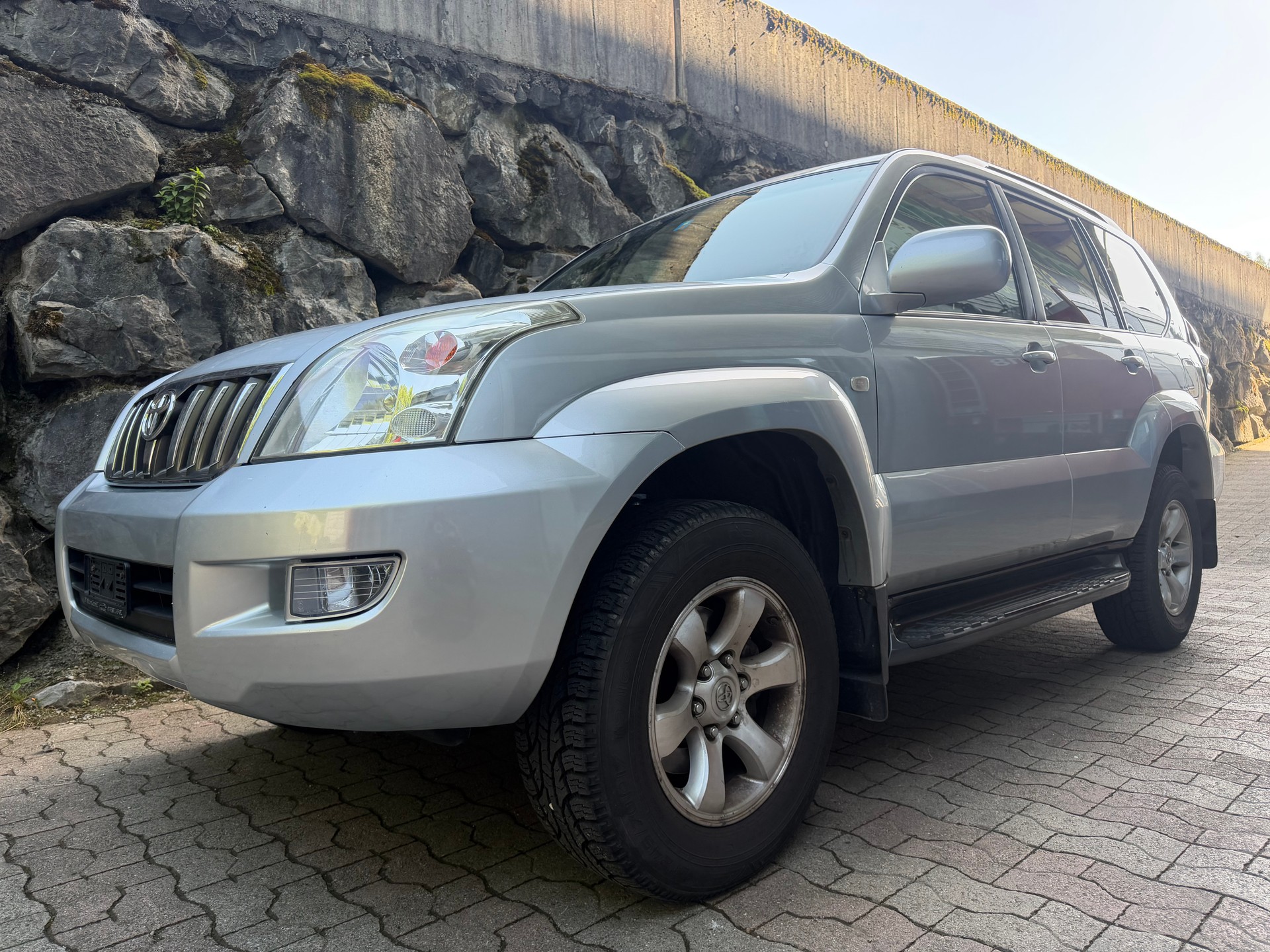 TOYOTA Land Cruiser 3.0 TD Linea Sol Executive