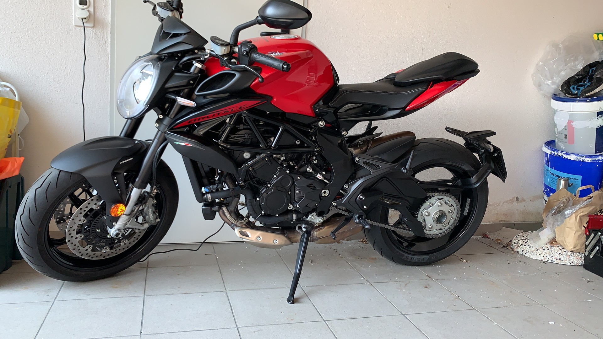 MV AGUSTA B3 Brutale 800 ABS-image-3