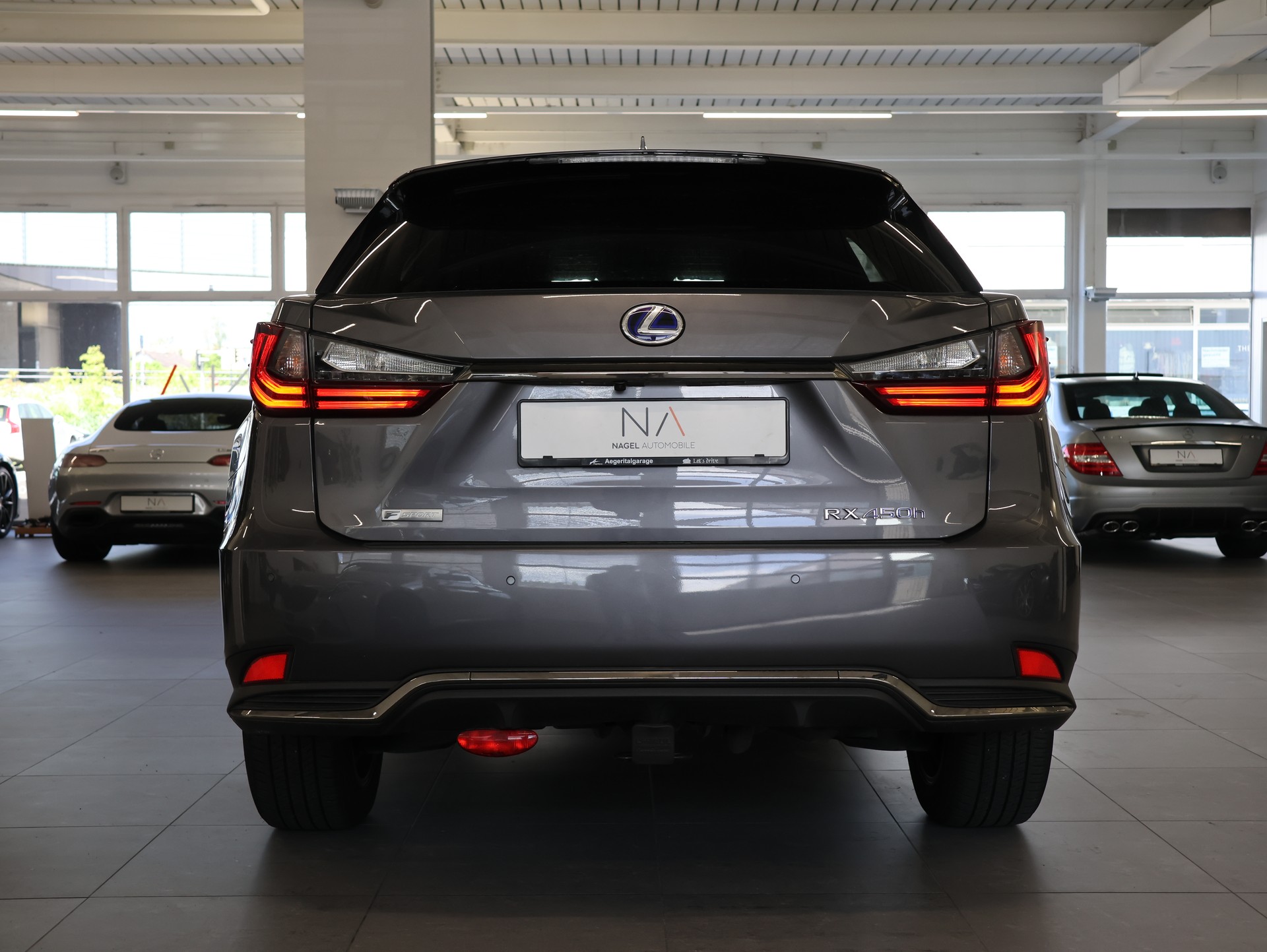LEXUS RX 450h Diamond comfort AWD CVT *Lexus Analoguhr* Rückfahrkamera* *Sitzheizung*-showroom-element-3