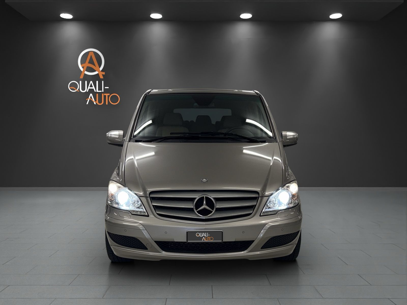 MERCEDES-BENZ Viano 2.2 CDI Blue Efficiency Ambiente-showroom-element-1