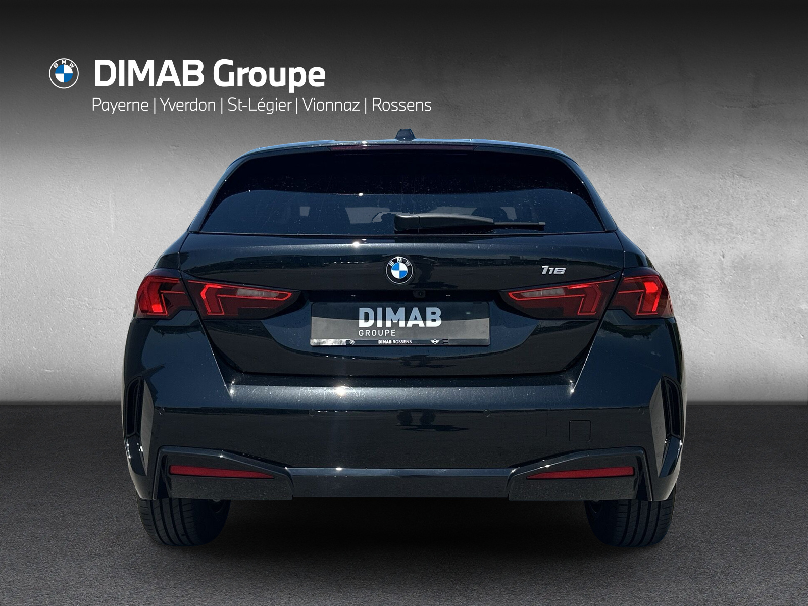 BMW 116 Steptronic-showroom-element-3