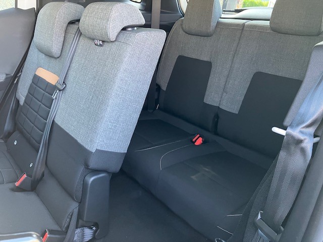 CITROEN C3 Aircross 1.2 MHEV Plus-image-6
