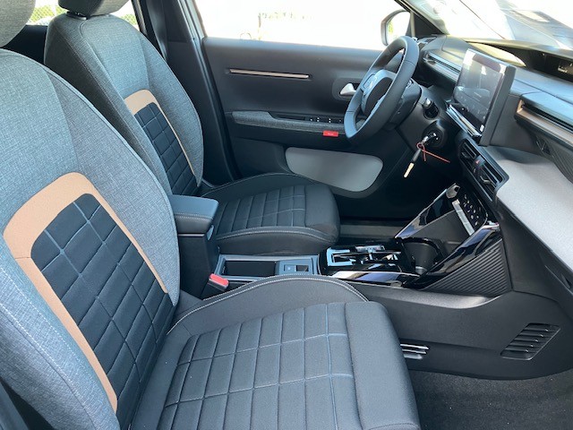 CITROEN C3 Aircross 1.2 MHEV Plus-image-7