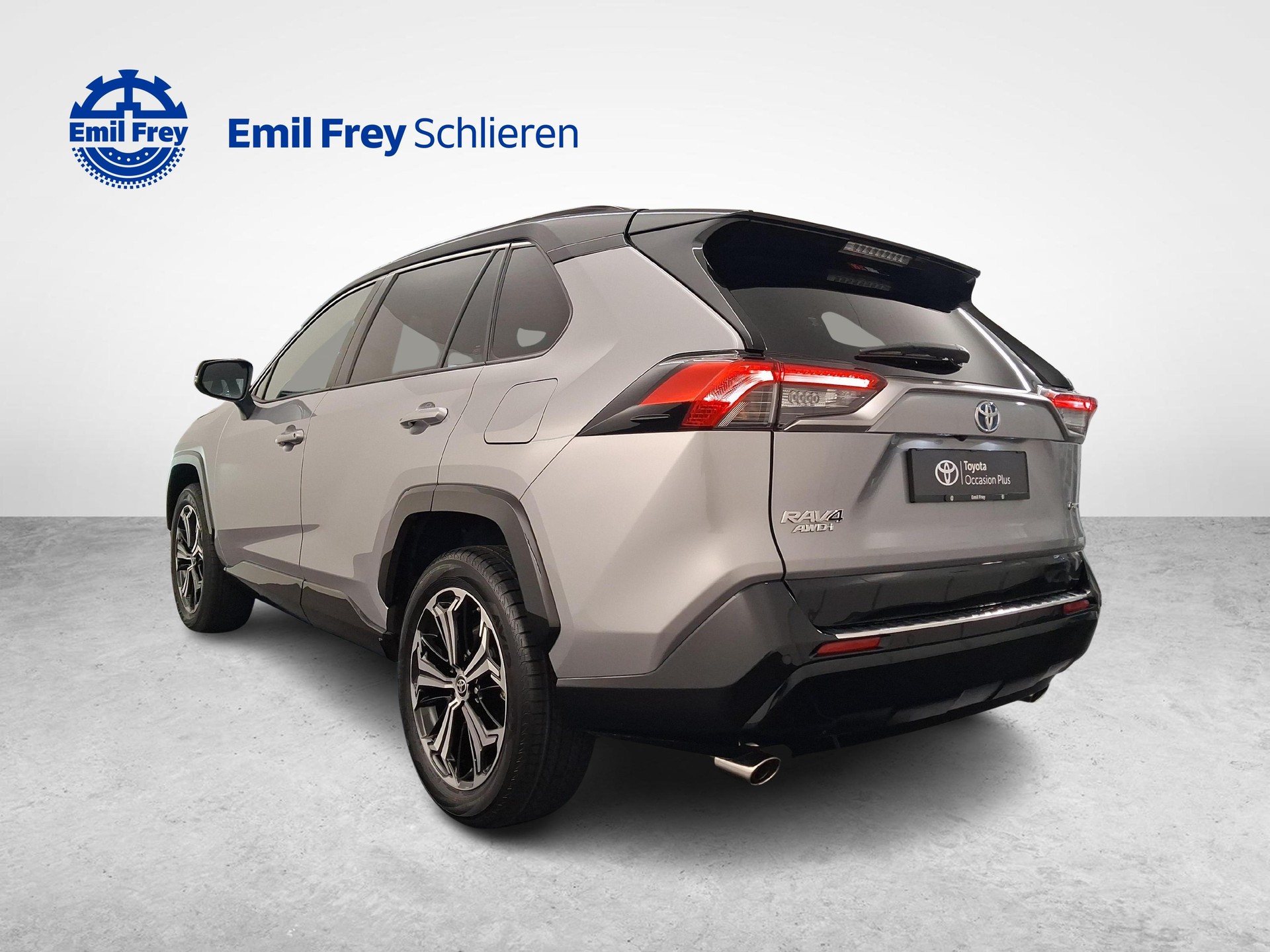 TOYOTA RAV4 2.5 Plug-In-Hybrid Platinum-showroom-element-2