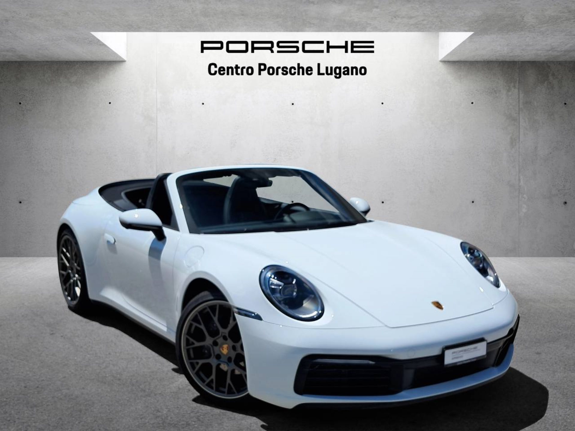 PORSCHE 911 Carrera Cabriolet (MY24)