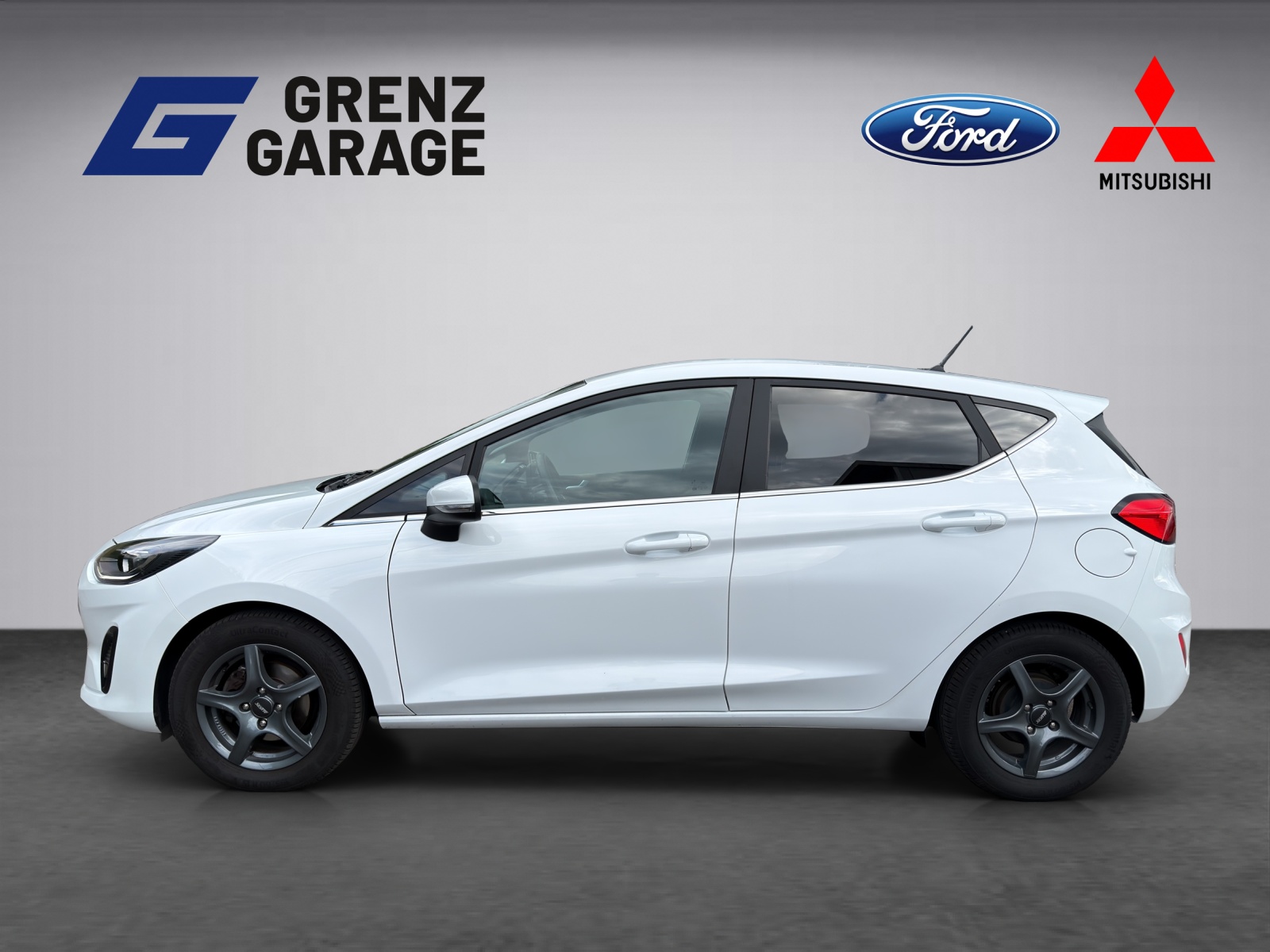 FORD Fiesta 1.0 EcoB Hybrid Titanium-showroom-element-1
