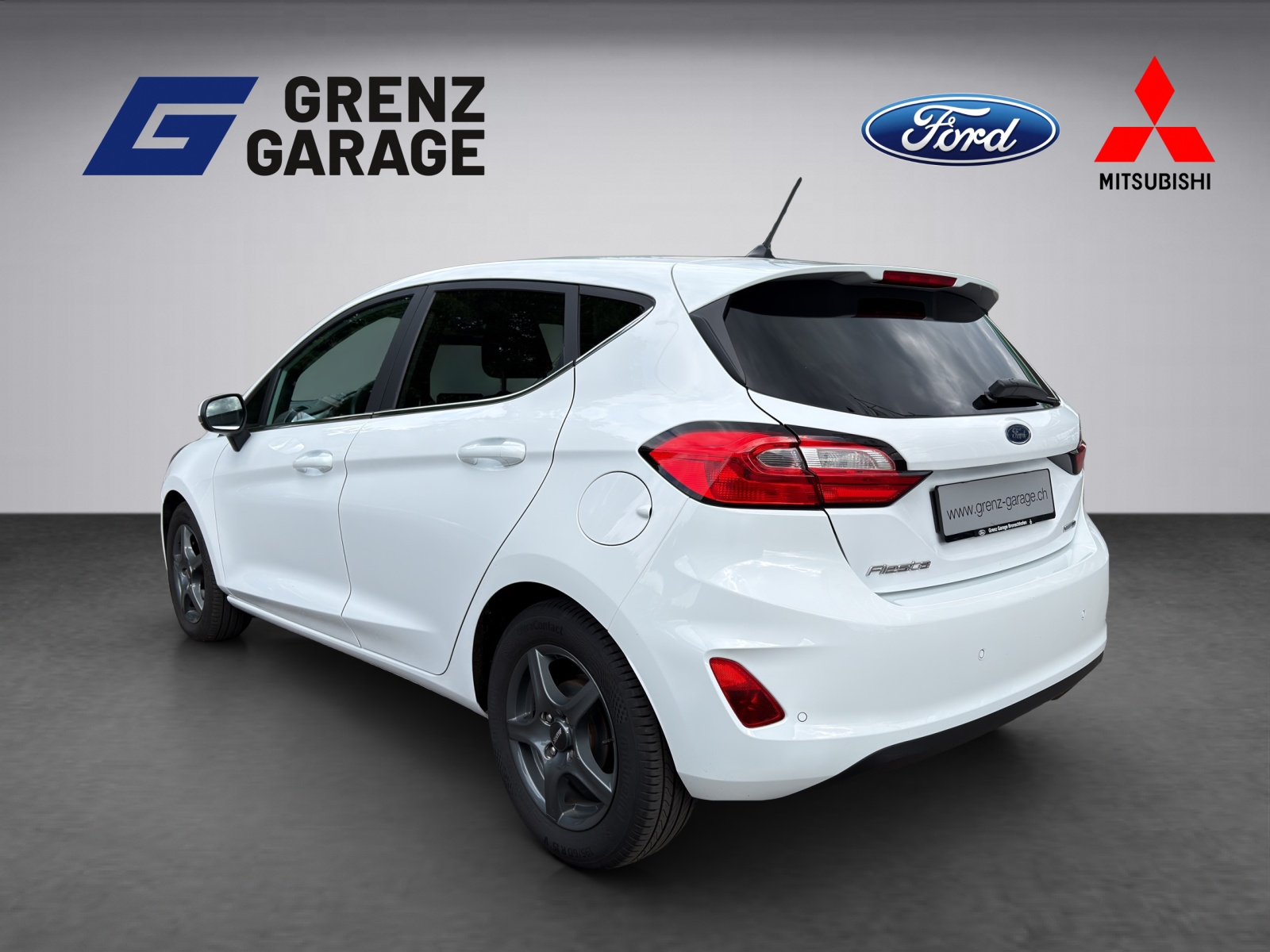 FORD Fiesta 1.0 EcoB Hybrid Titanium-showroom-element-2