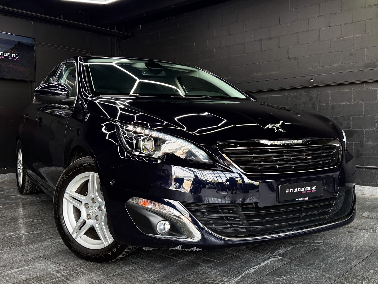 PEUGEOT 308 1.2 THP Automatic