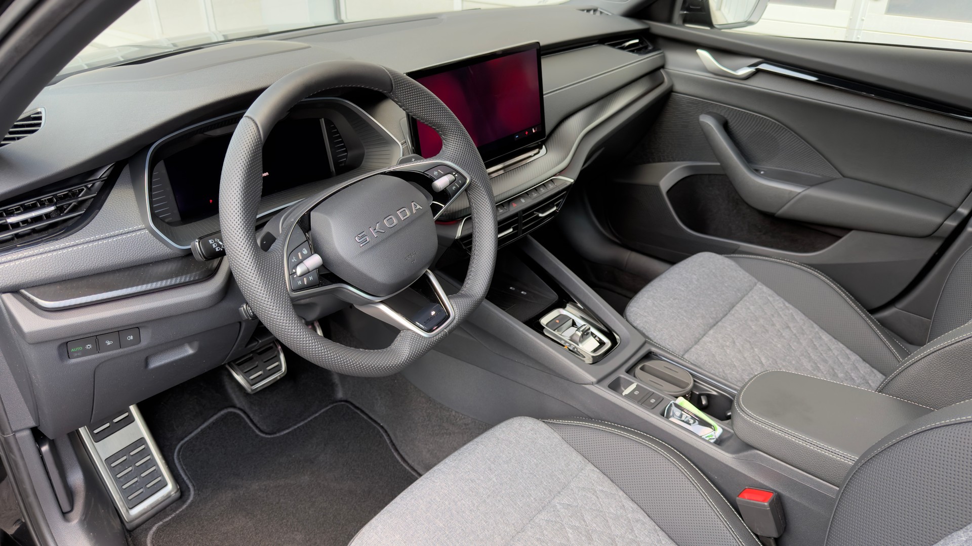 SKODA Octavia DY 2.0 TSI 204PS 7DSG 4x4-image-7