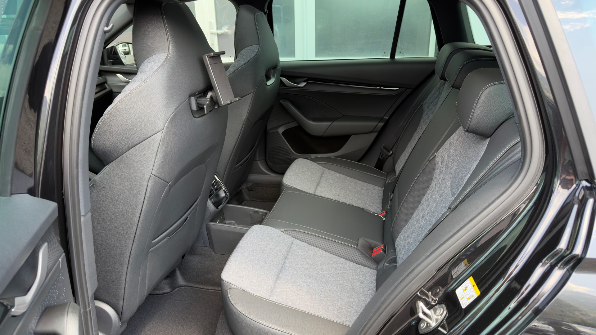 SKODA Octavia DY 2.0 TSI 204PS 7DSG 4x4-image-9