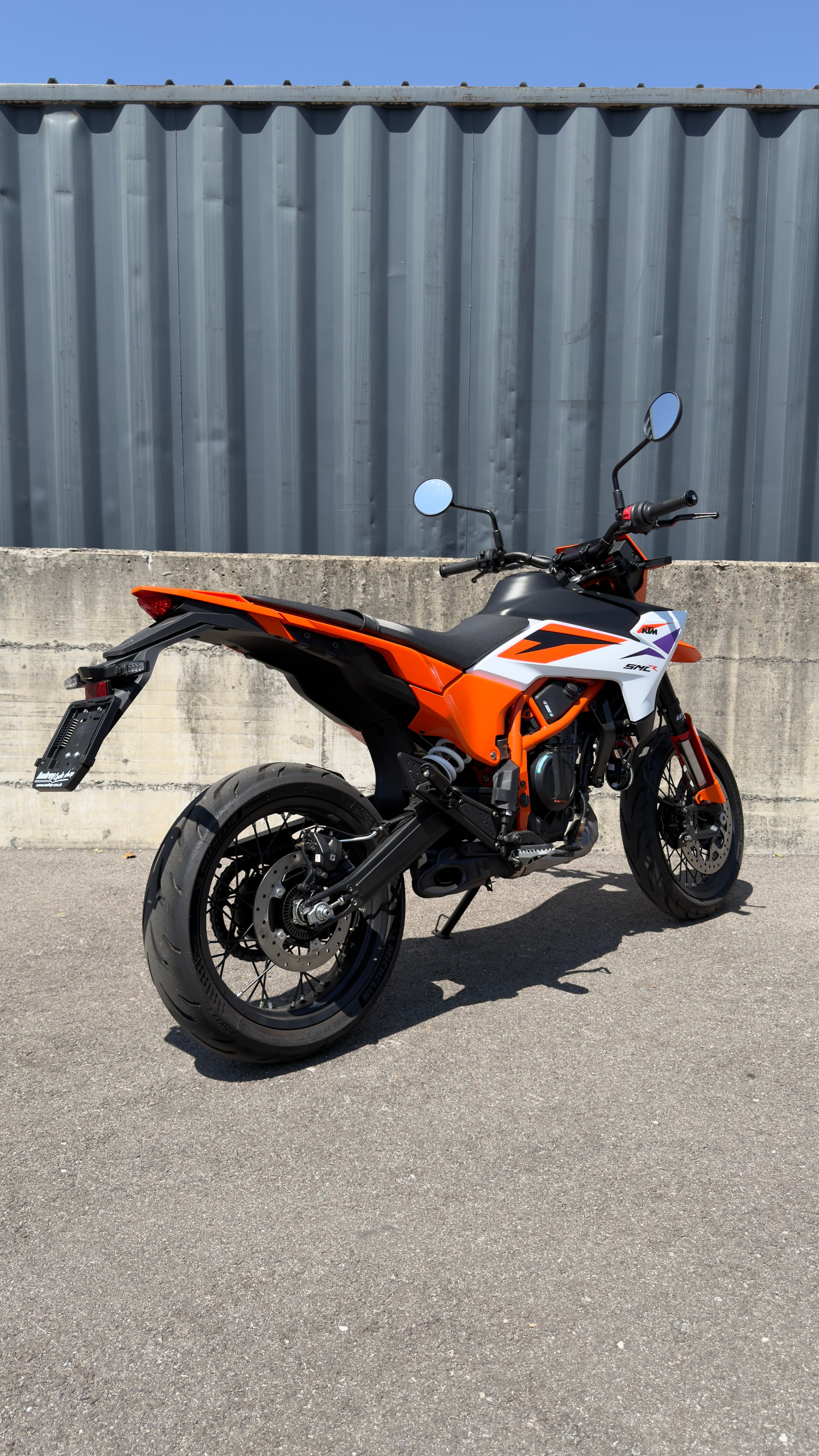 KTM 390 SMC R-image-2