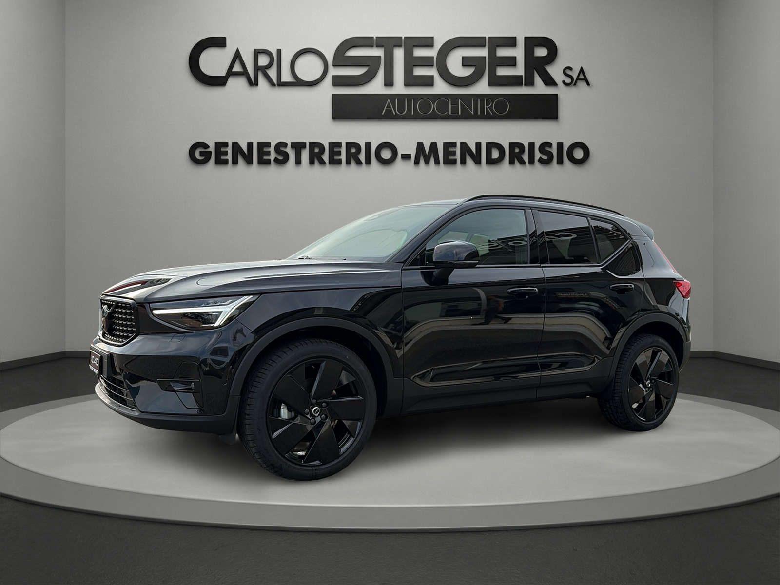VOLVO XC40 B4 Benzin Mild Hybrid Ultra Black Edition DCT