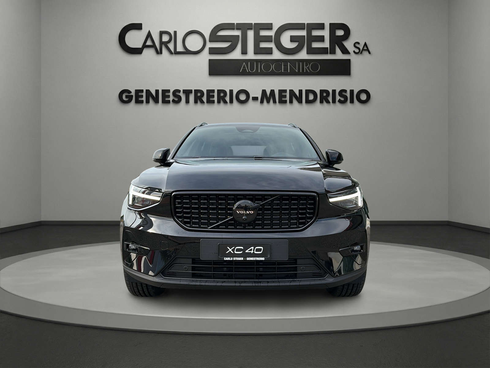 VOLVO XC40 B4 Benzin Mild Hybrid Ultra Black Edition DCT-showroom-element-1