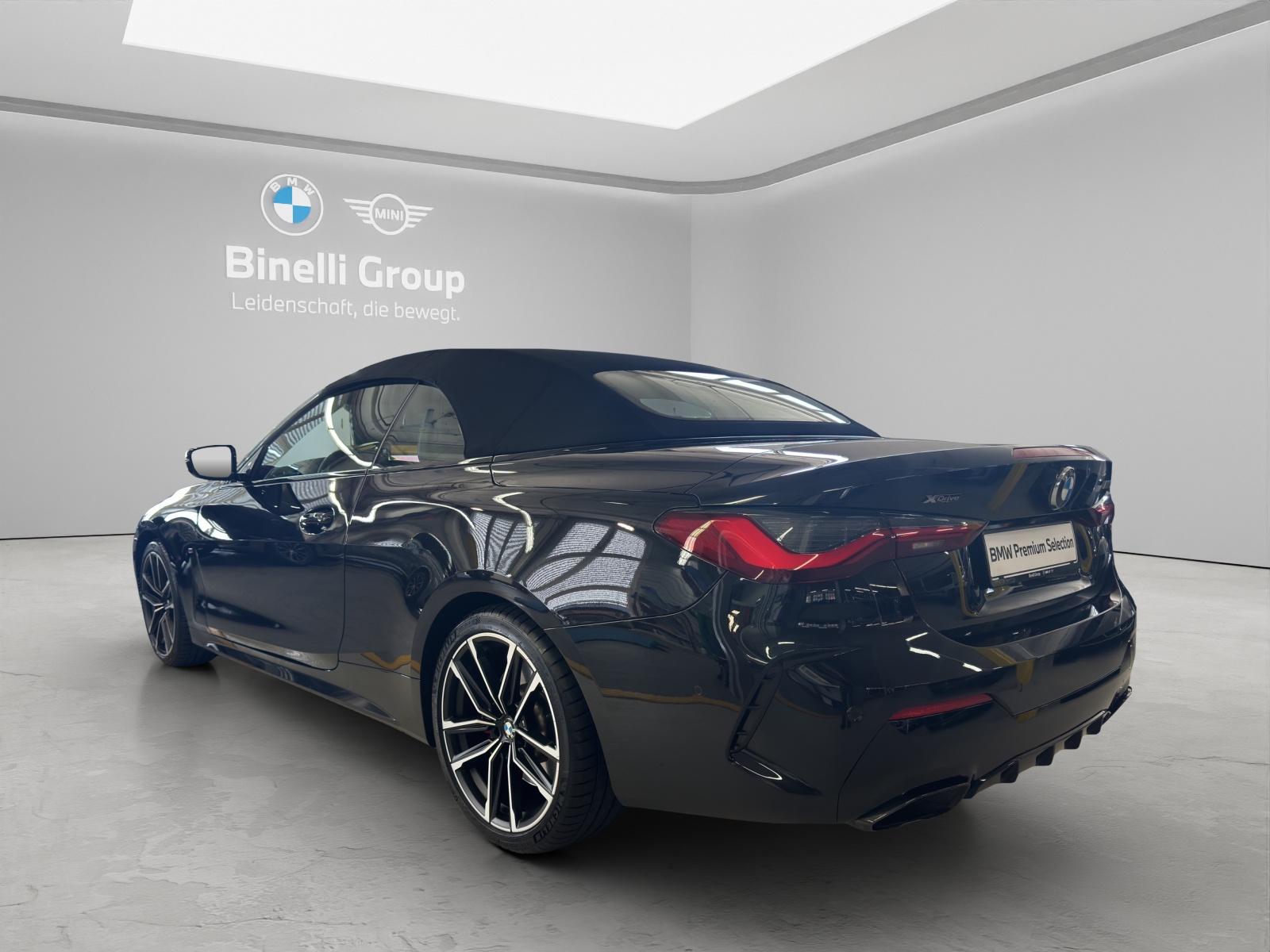 BMW M440i xDrive Cabrio-image-13
