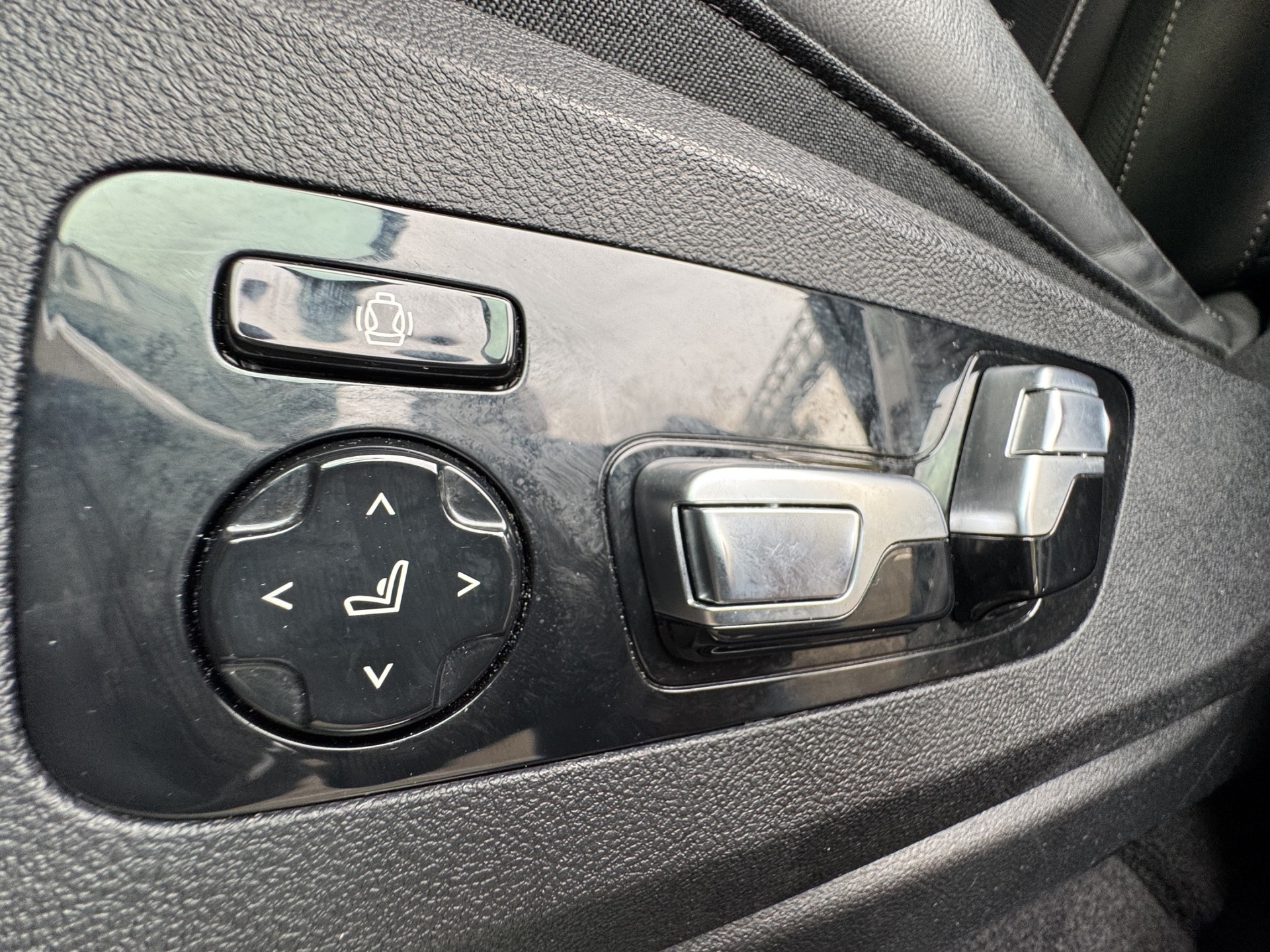 BMW X5 45e xDrive SAG-image-12