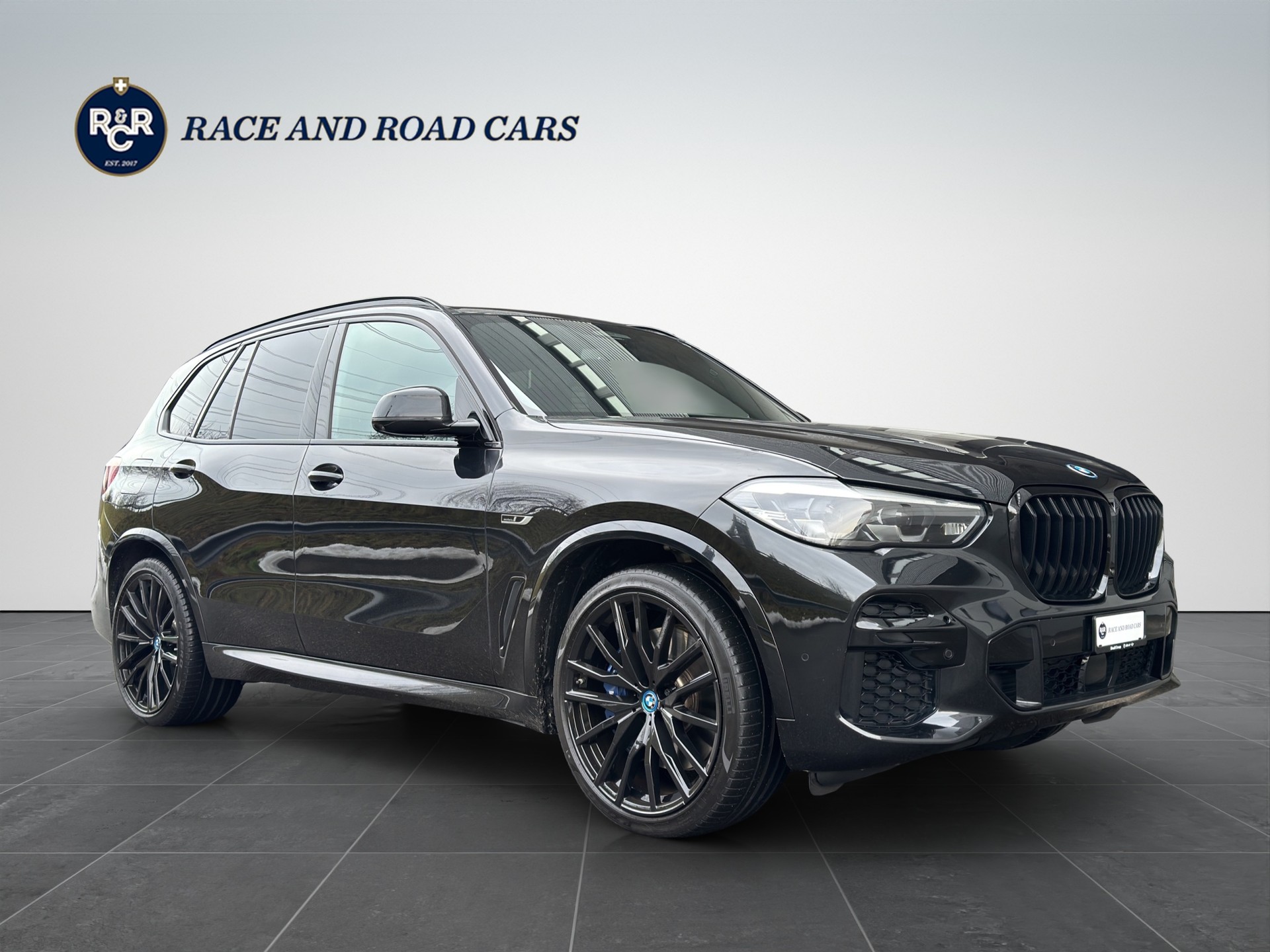 BMW X5 45e xDrive SAG-showroom-element-2