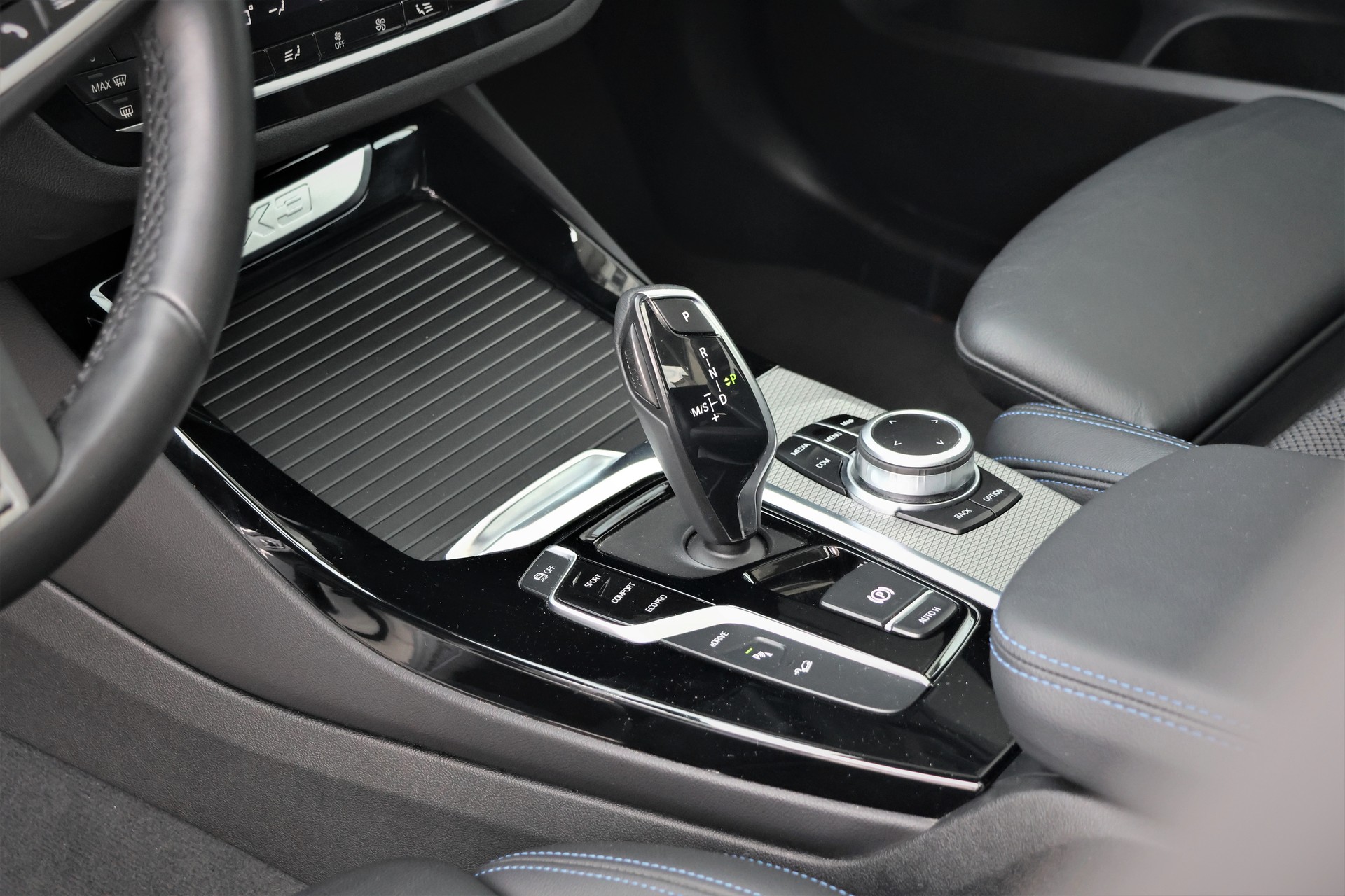 BMW X3 xDrive 30e M Sport (CH)-image-10
